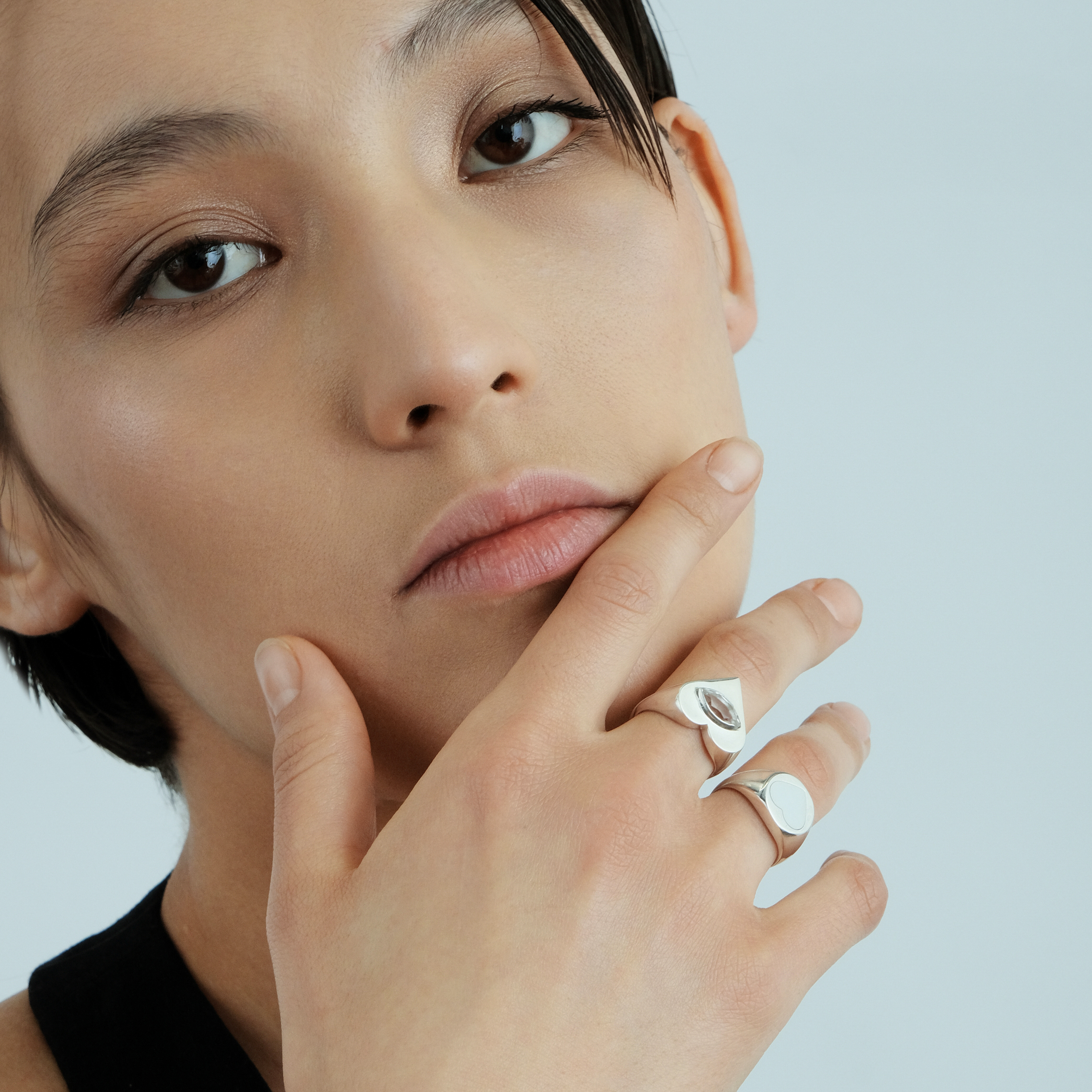 VISION ring in silver with white topaz