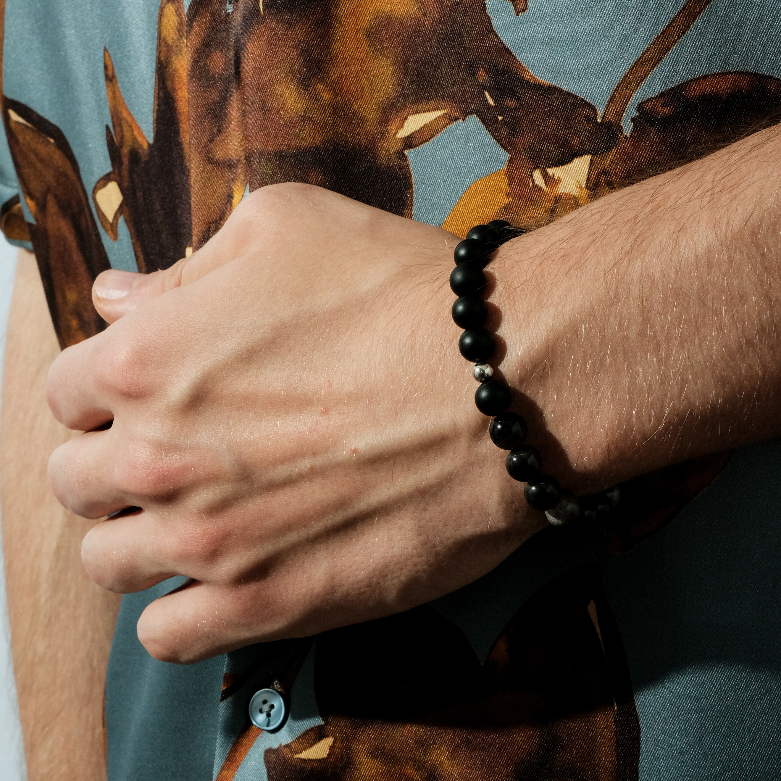 Bracelet made of agate and grey obsidian Ø8mm