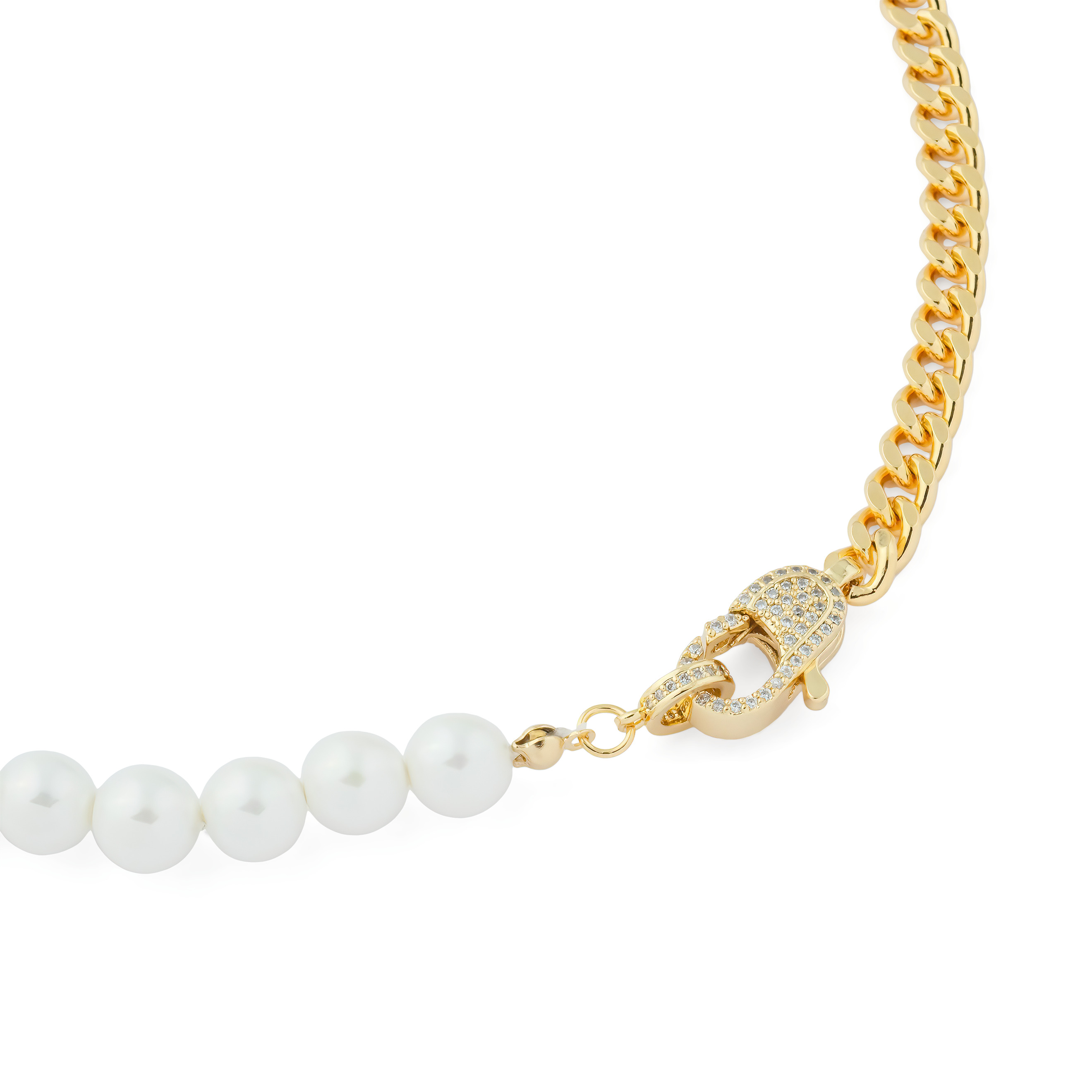 necklace with imitation pearls and a peacock on the lock
