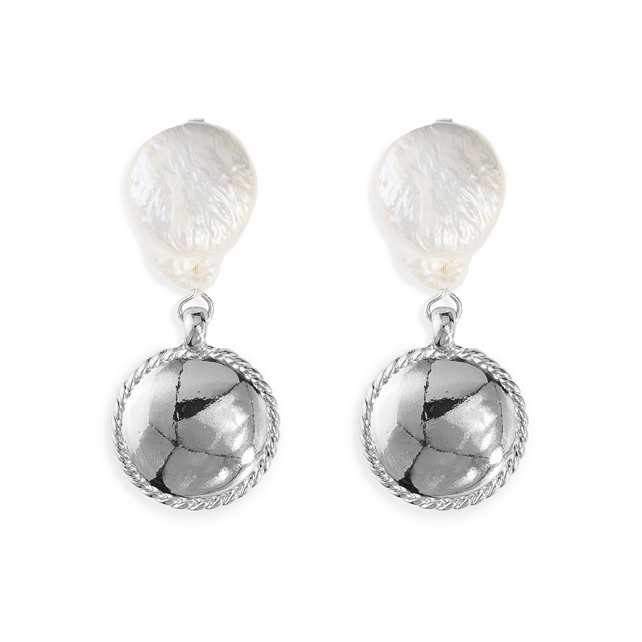 earrings with artificial pearls