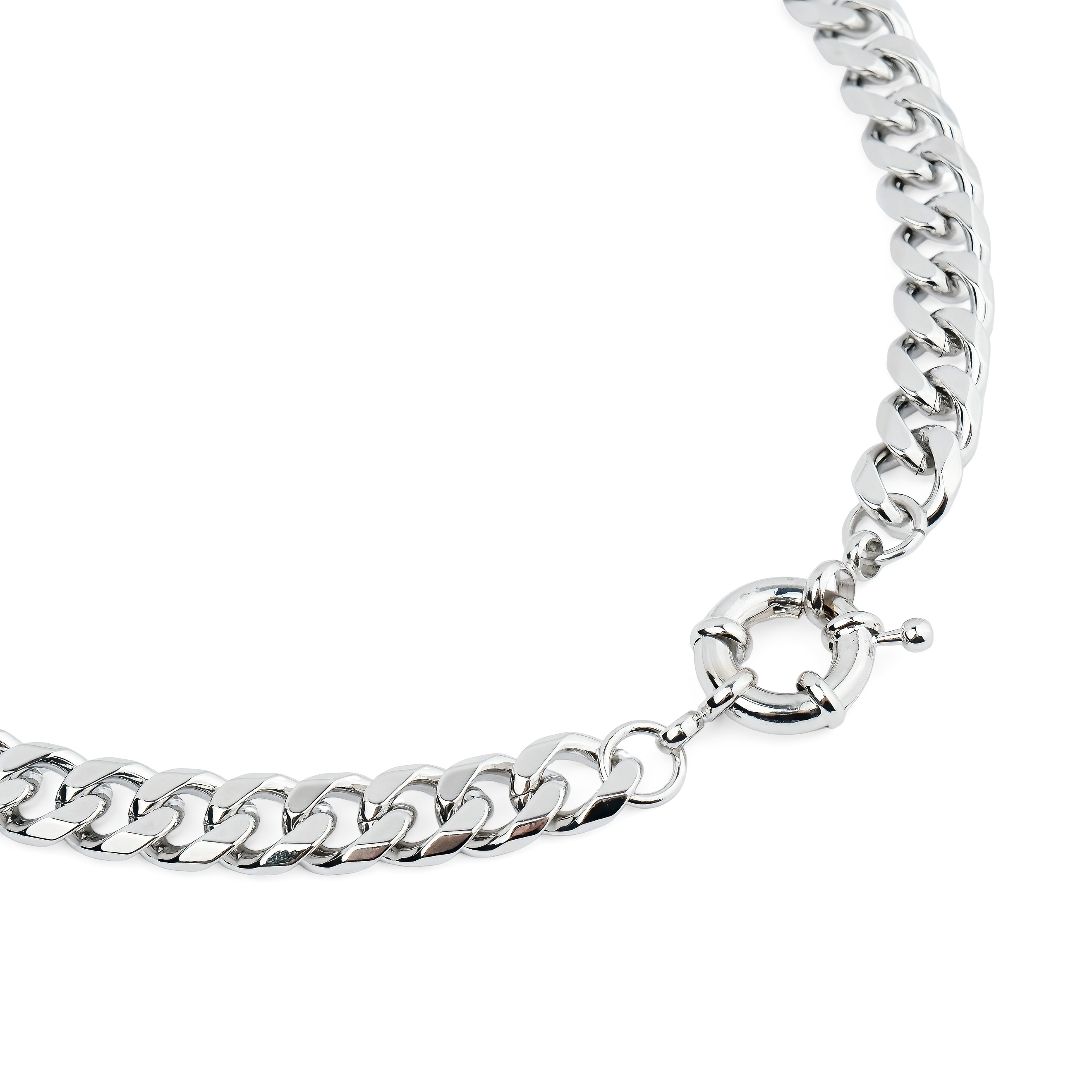 chain with links of crystals