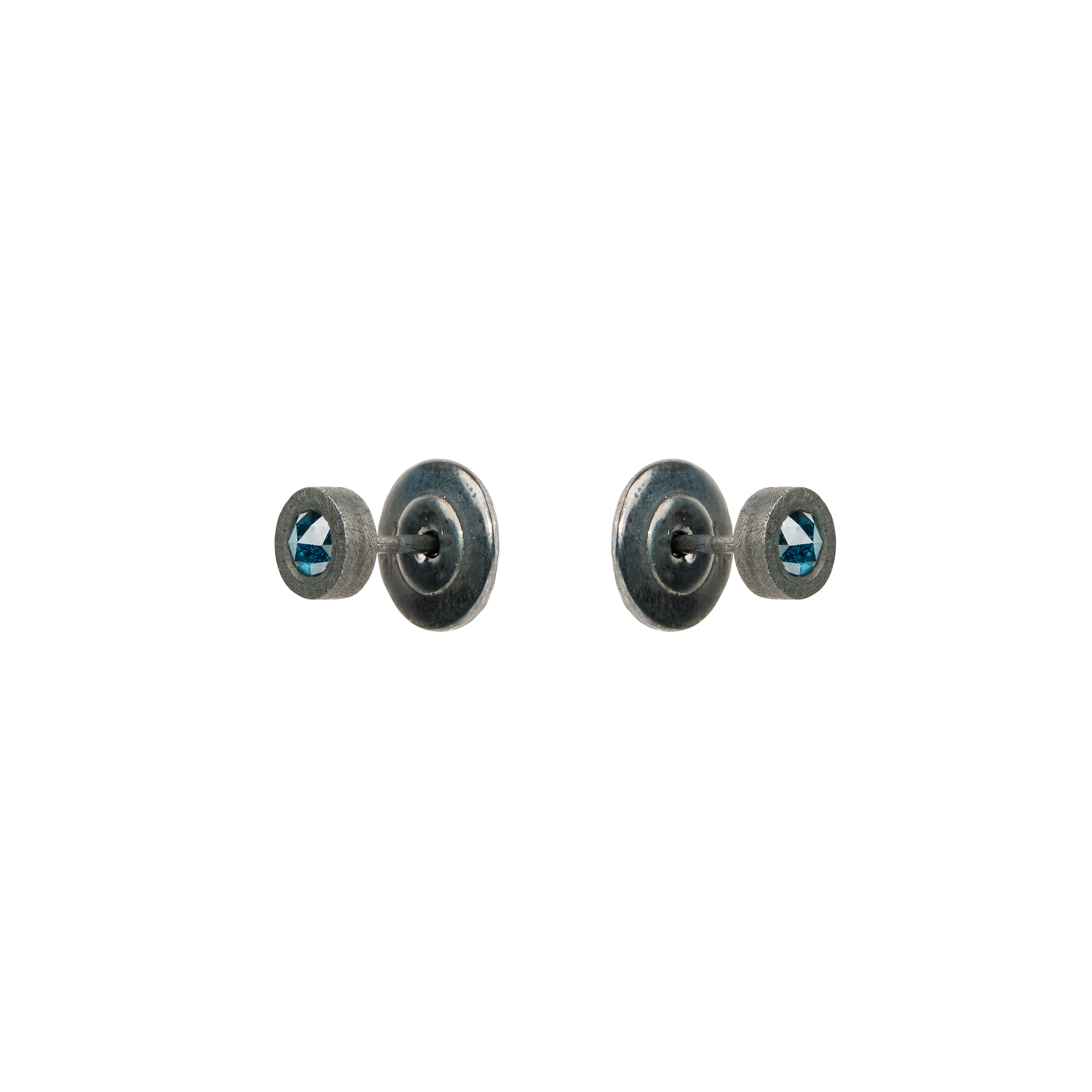 Fragile rose earrings in silver with diamond