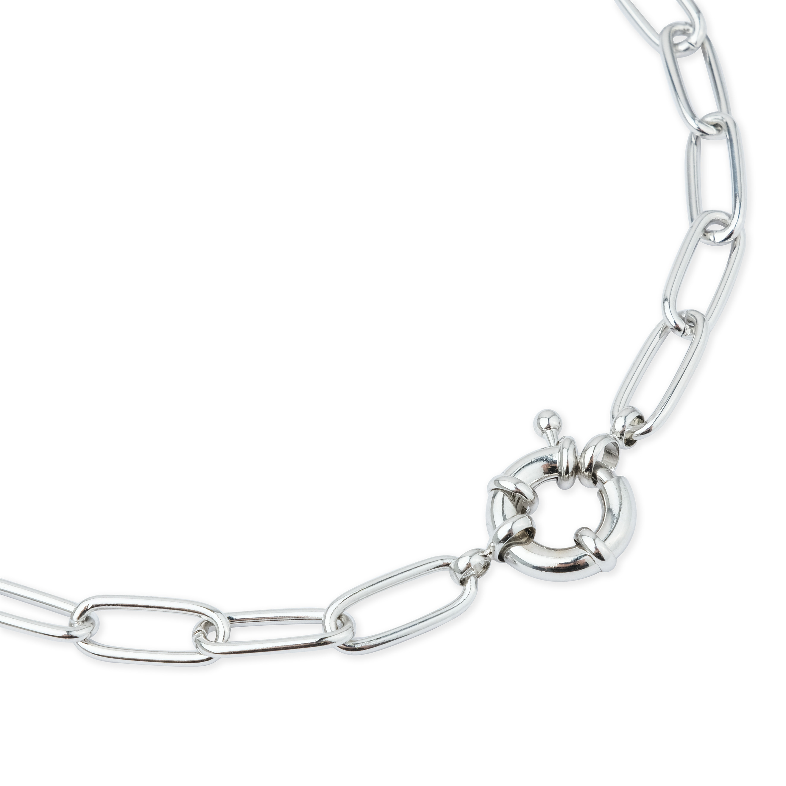 necklace-chain with a knot