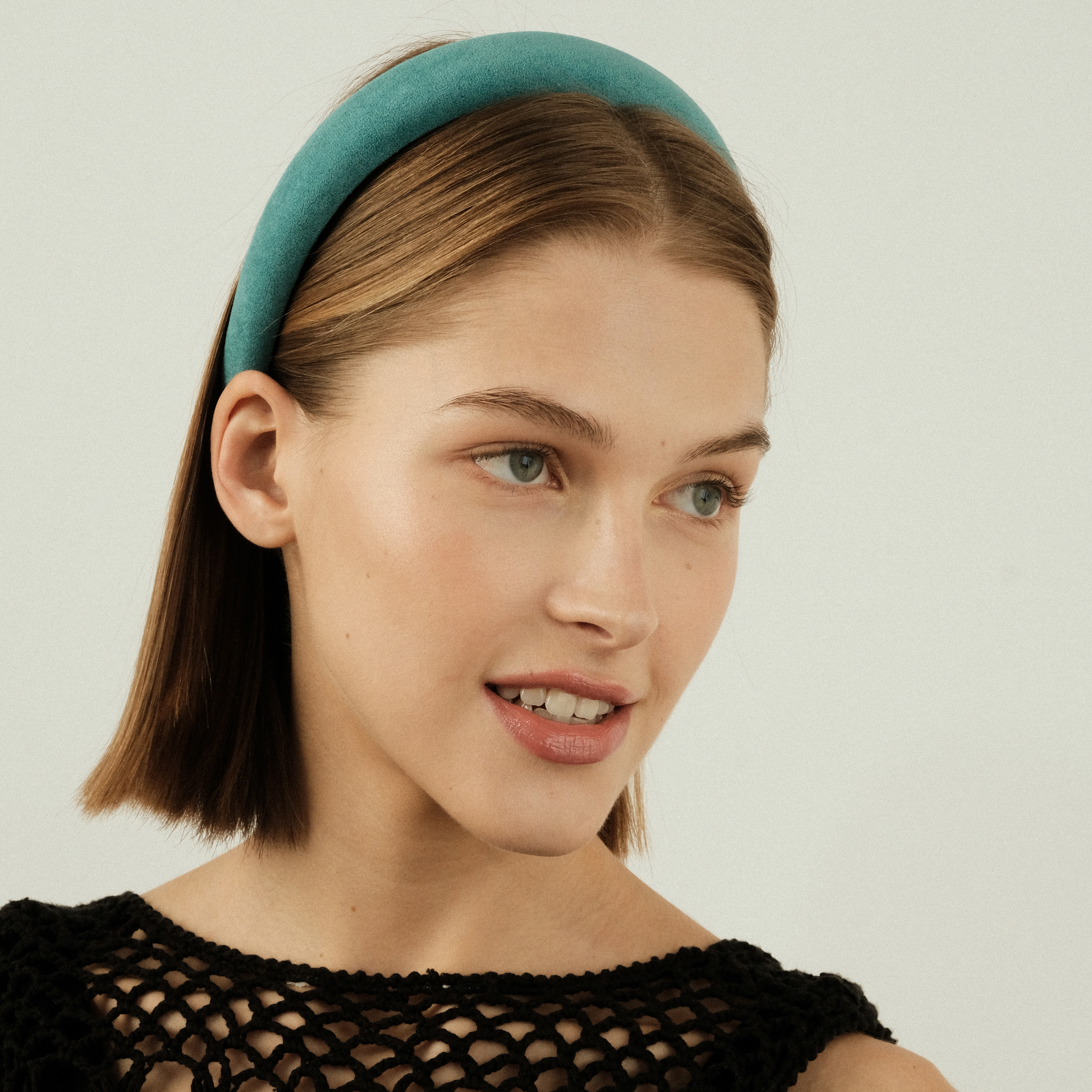 Blue-green fabric rim