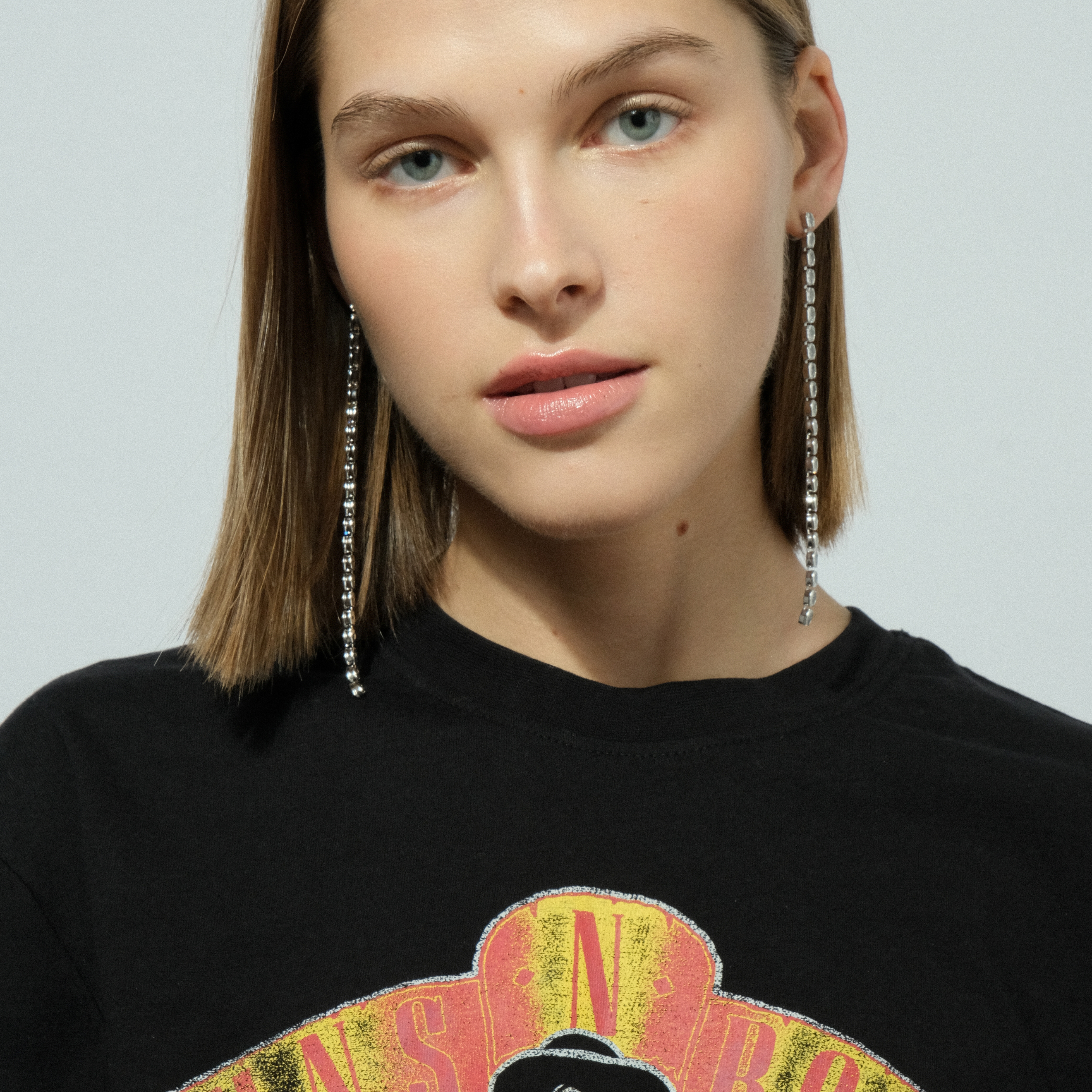 Long earrings with crystals