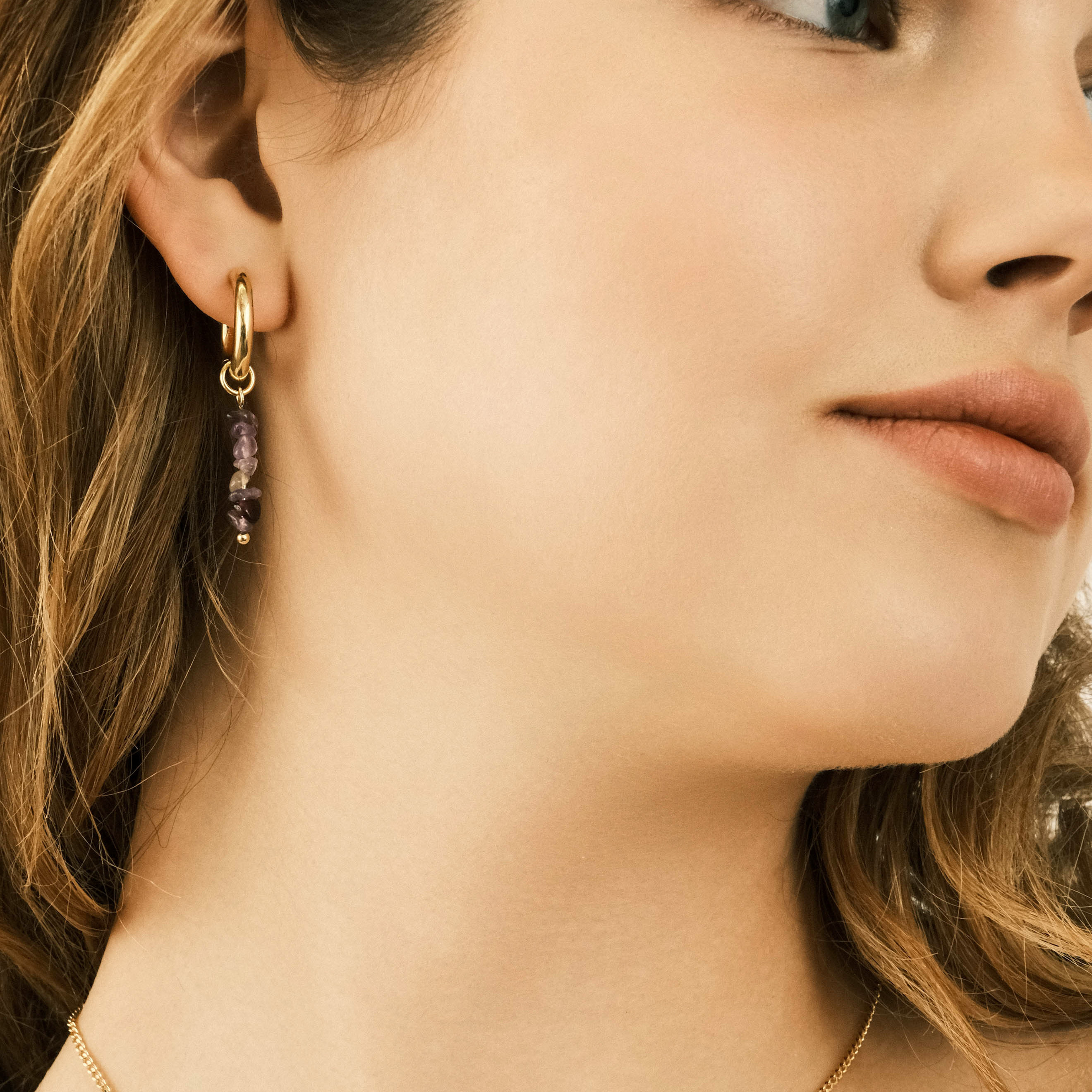 earrings with amethyst