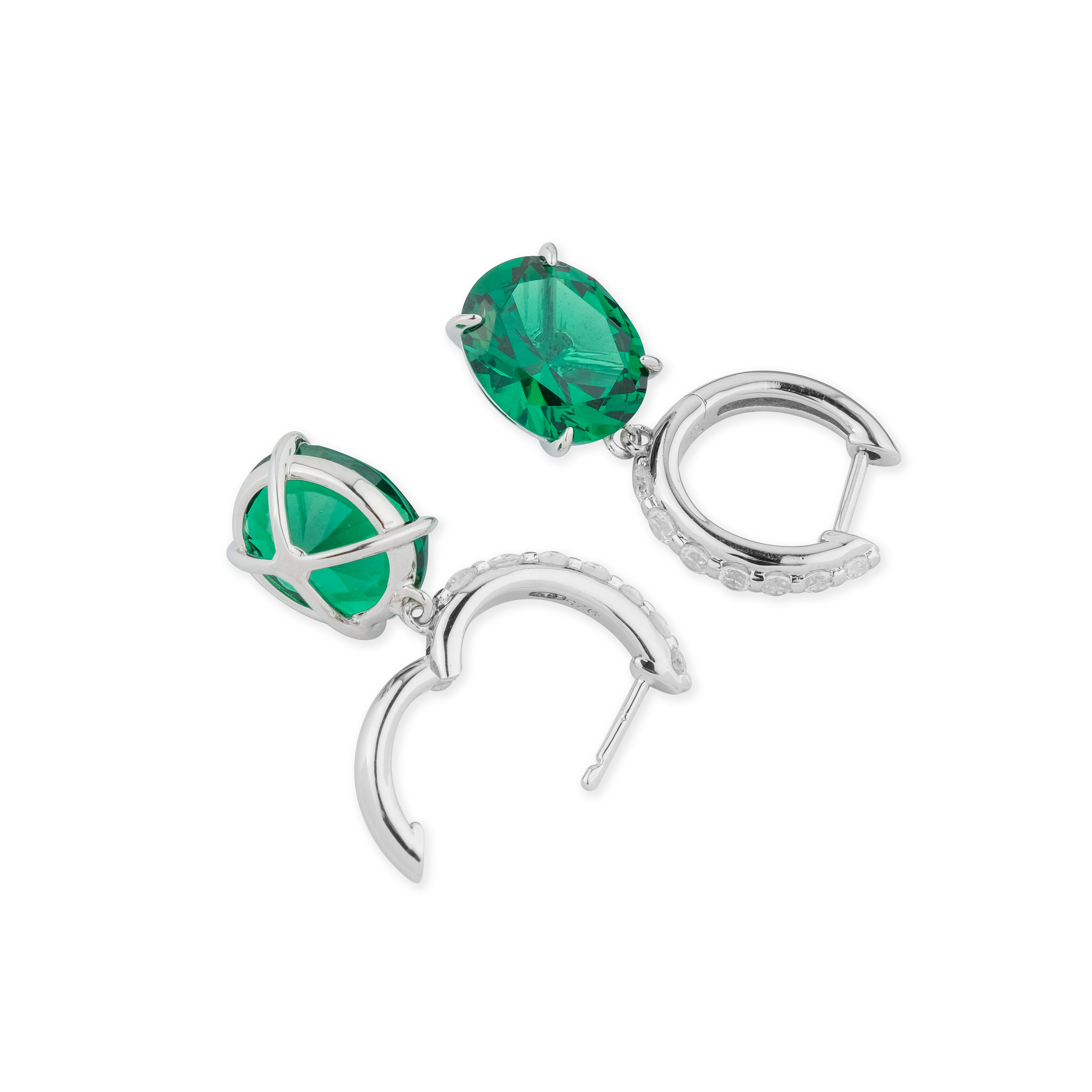 Earrings made of silver with green crystal