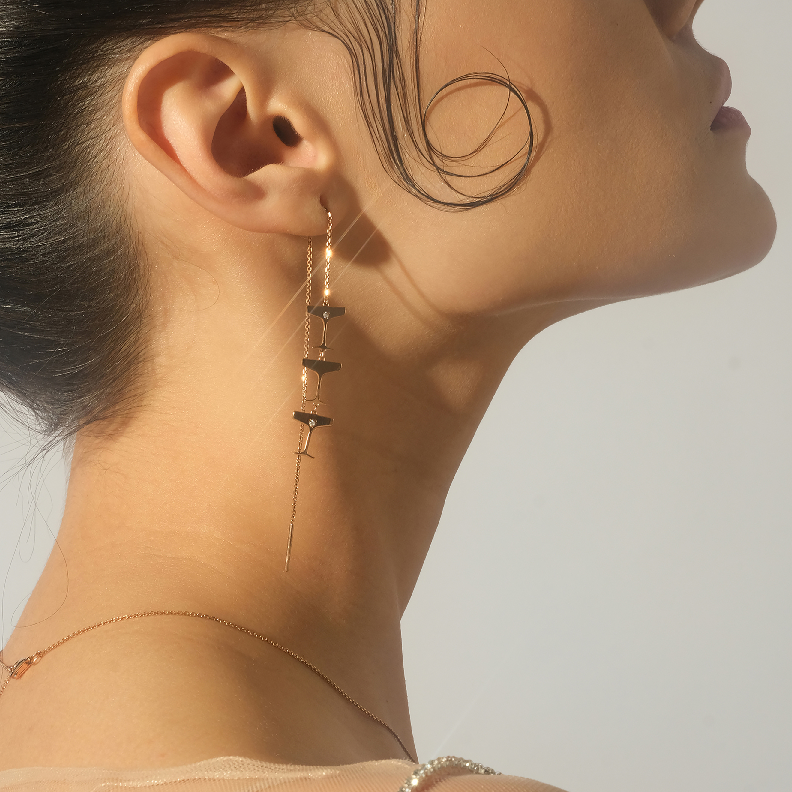 Rose gold plated Broach Earrings made of Sparkling Silver