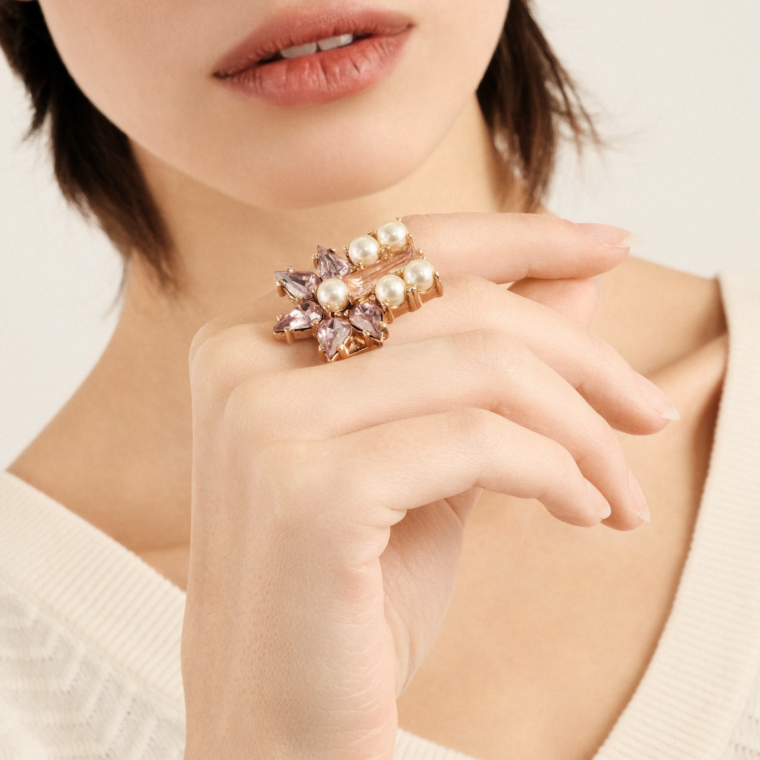 Золотистое кольцо с розовыми кристаллами CLUSTER RING