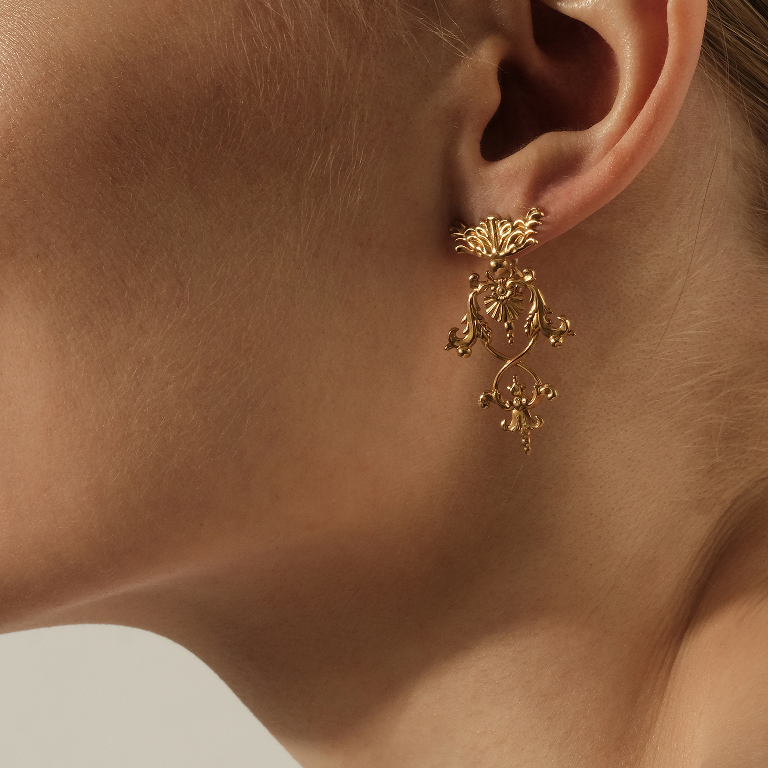 Gilded silver earrings in Baroque style