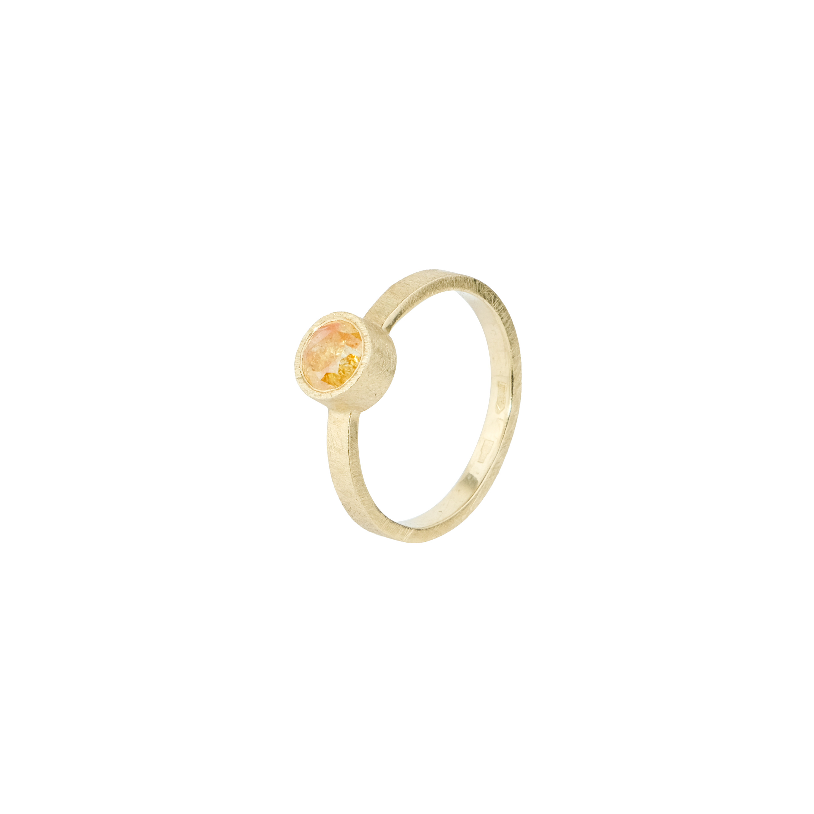 Кольцо Fragile rose золотое с бриллиантом