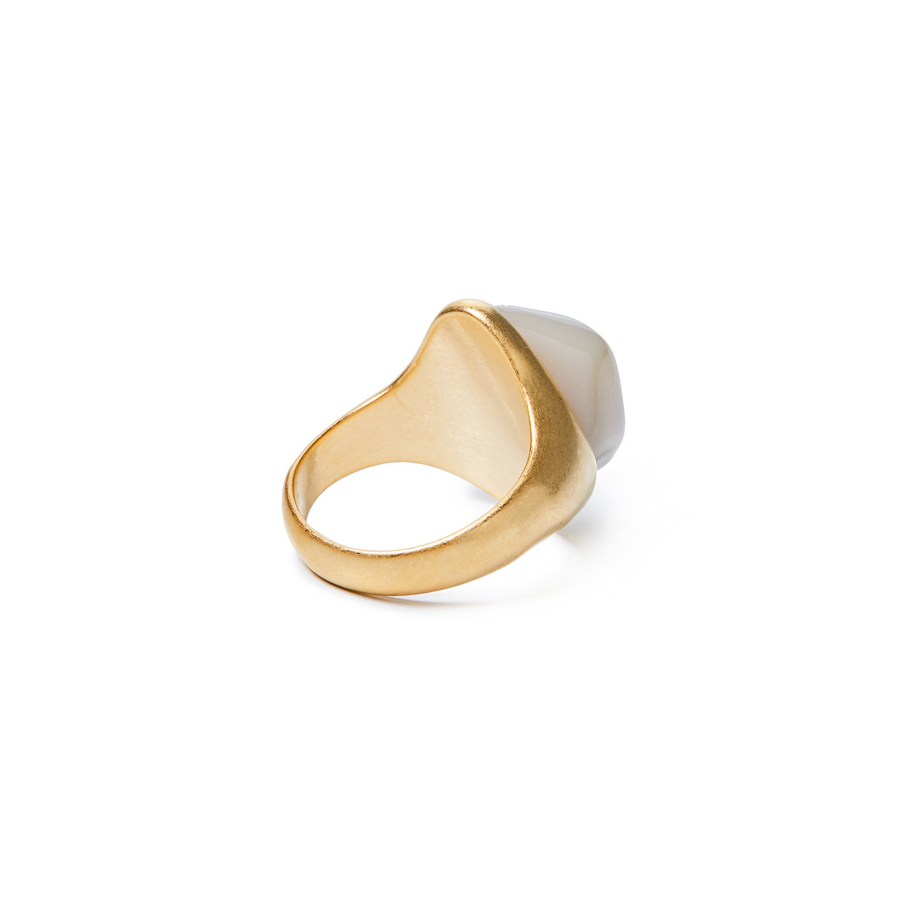 ring with beige stone
