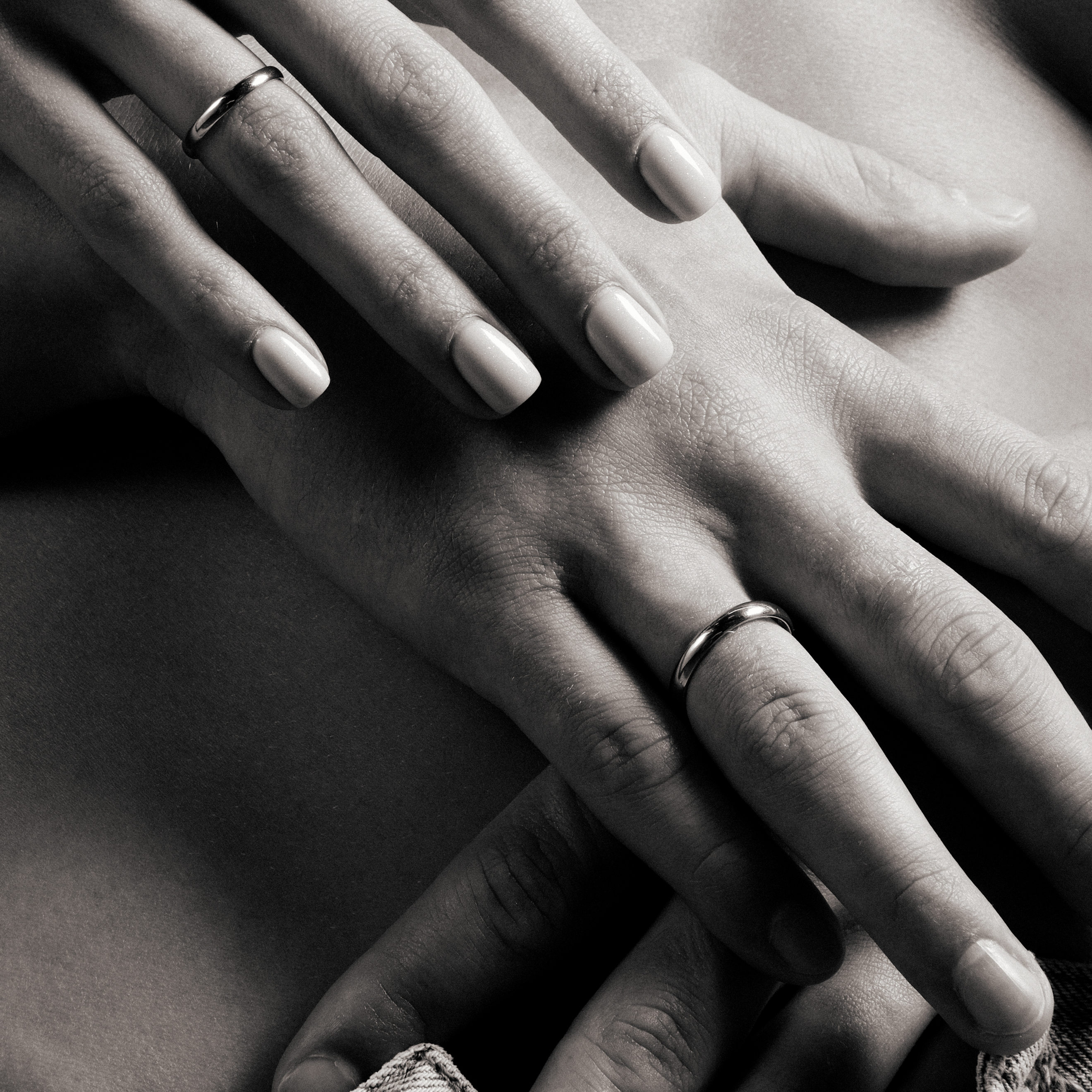 Обручальные кольца Mates Мужское классическое обручальное из белого золота