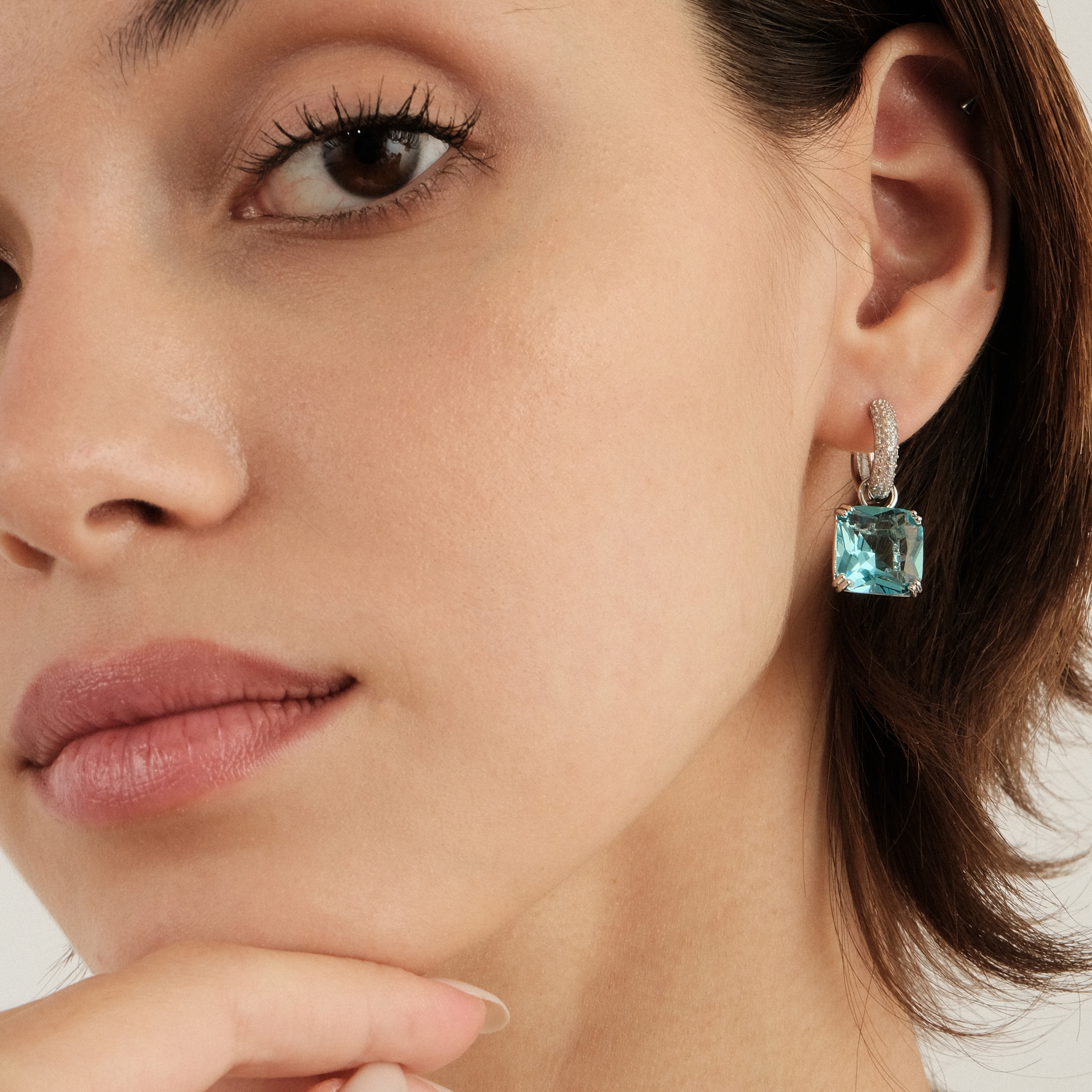 earrings with square blue crystal and peacock