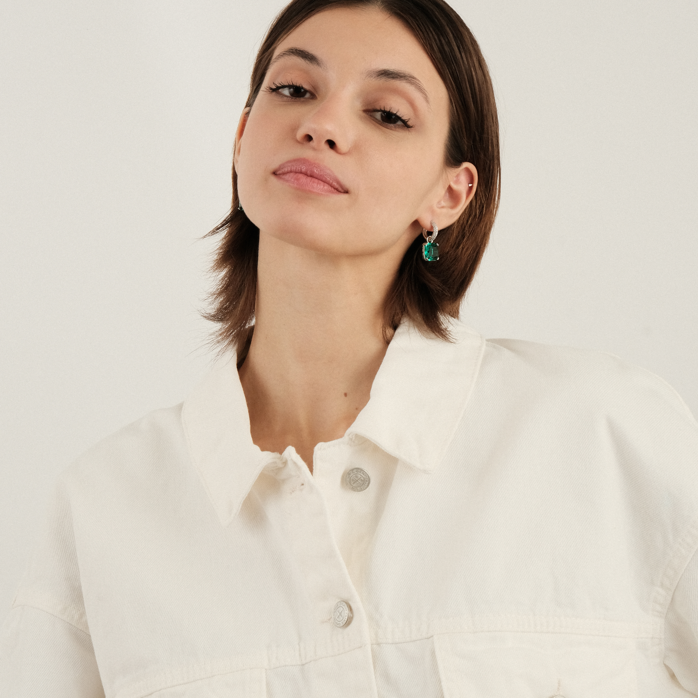 earrings with square green crystal and peacock