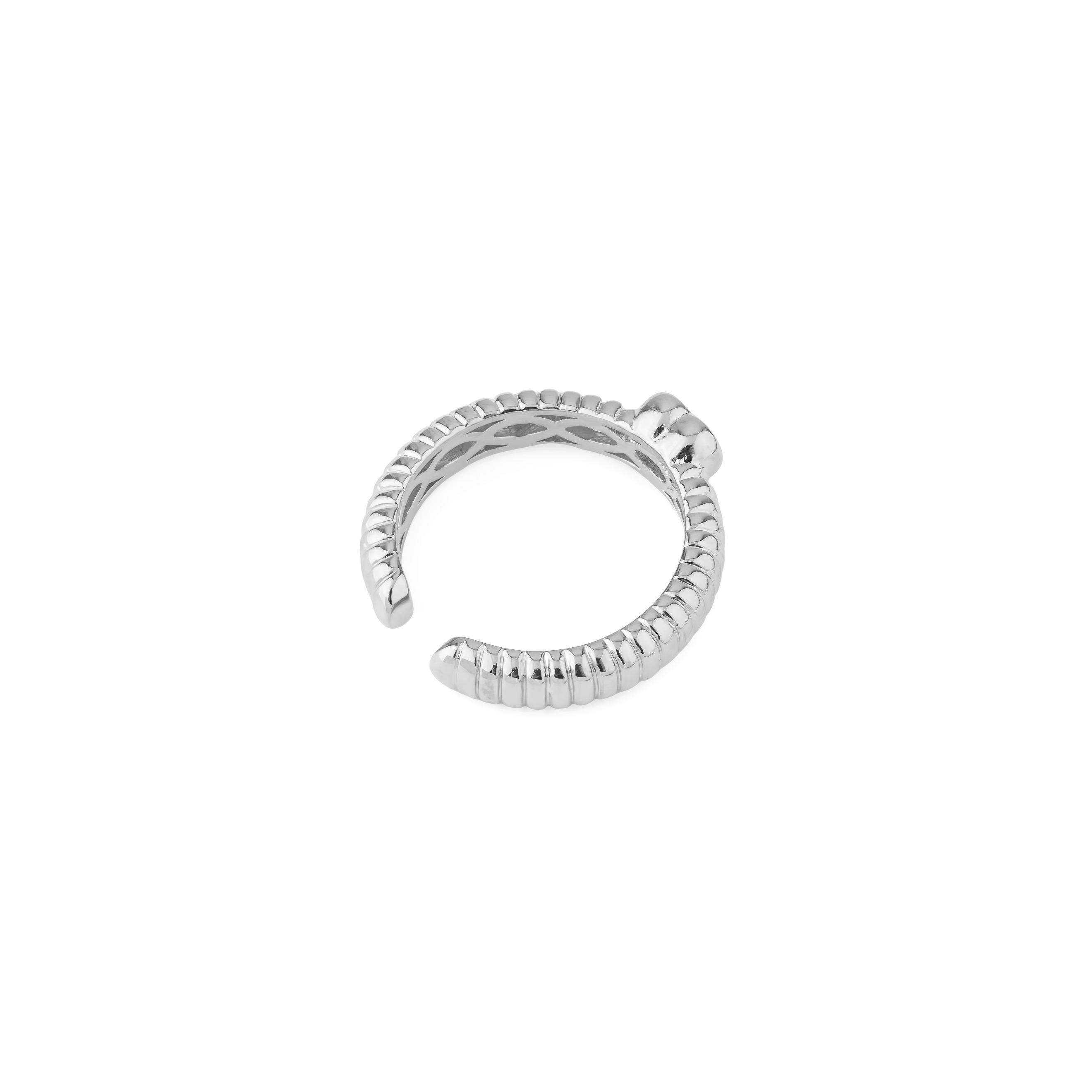 Серебристое фигурное кольцо с белым сердцем