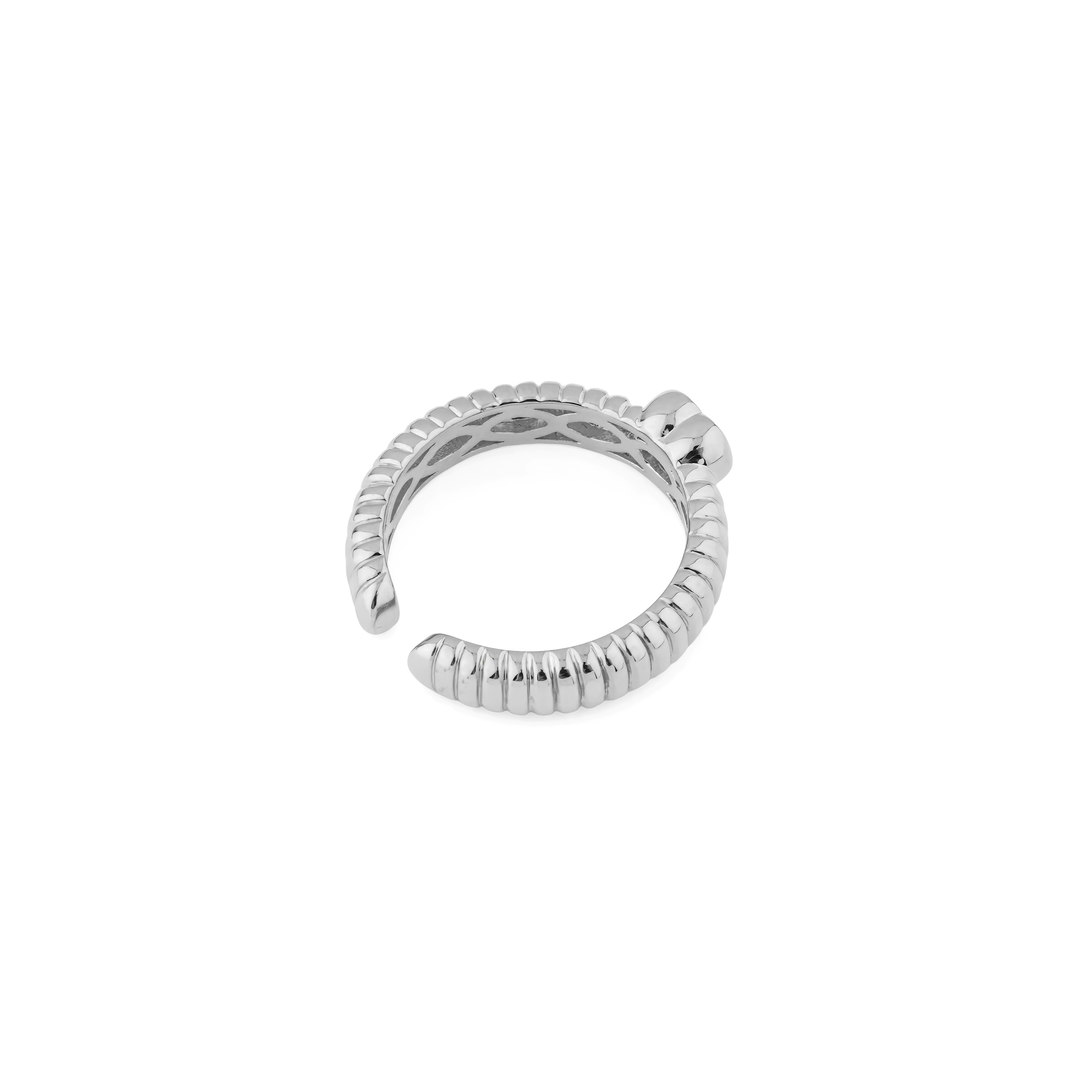 Textured ring with a red heart