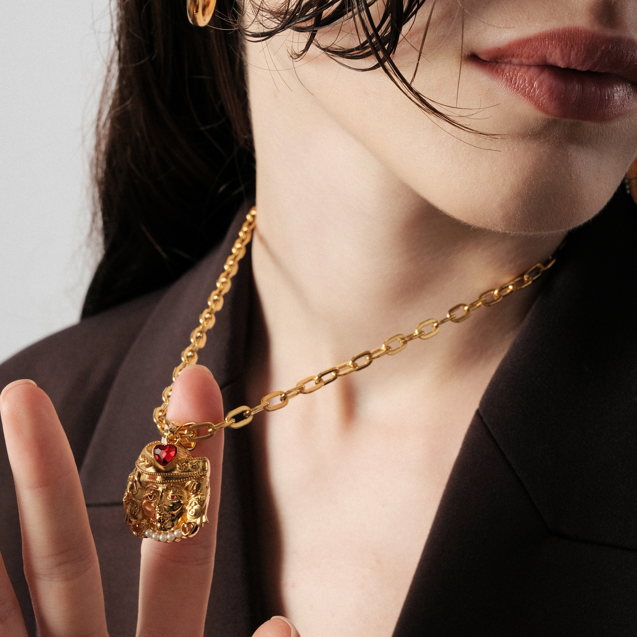 Позолоченный кулон на цепочке AUREA BIG + LOVER MOOR GOLD CHARM