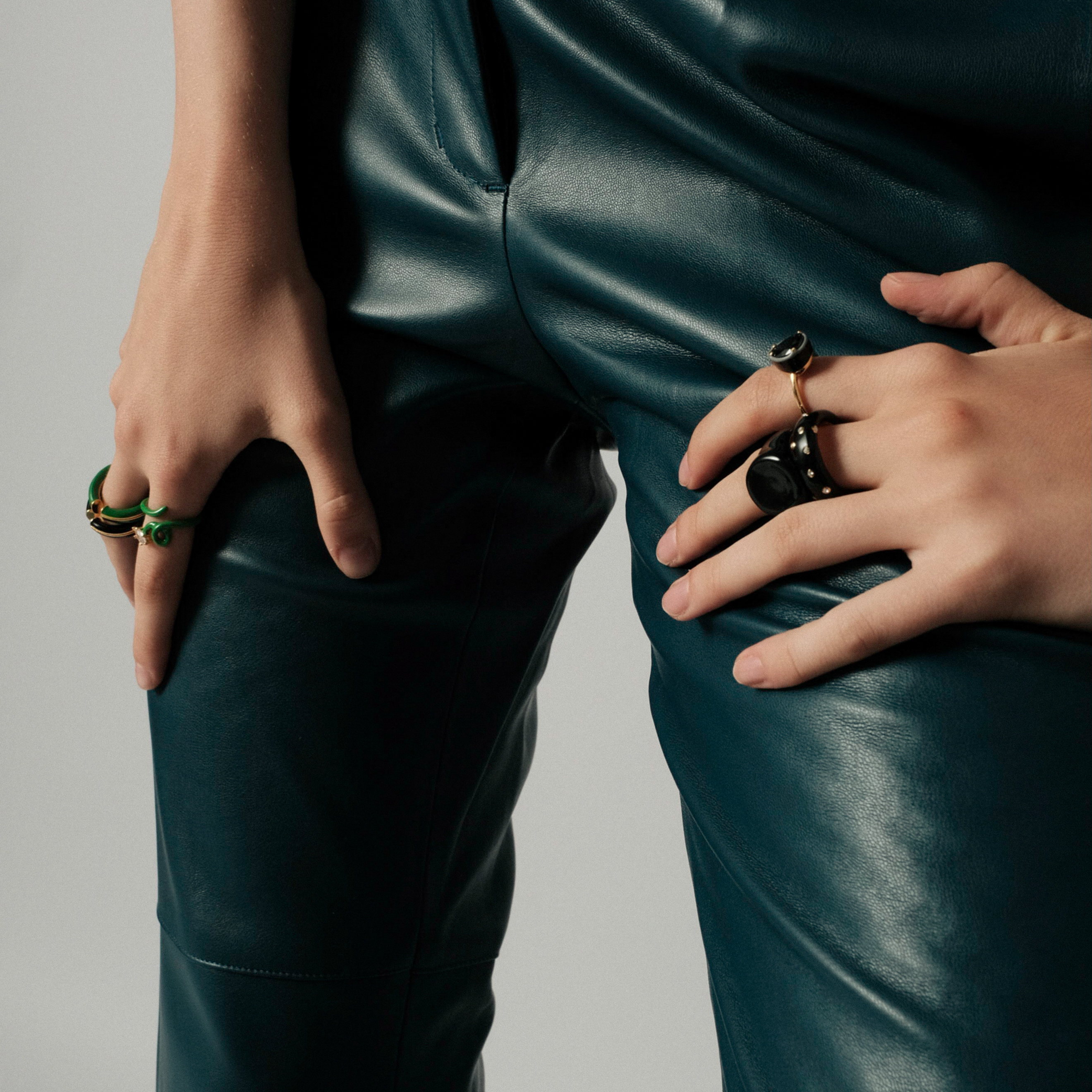 calligraphy green ring with crystal