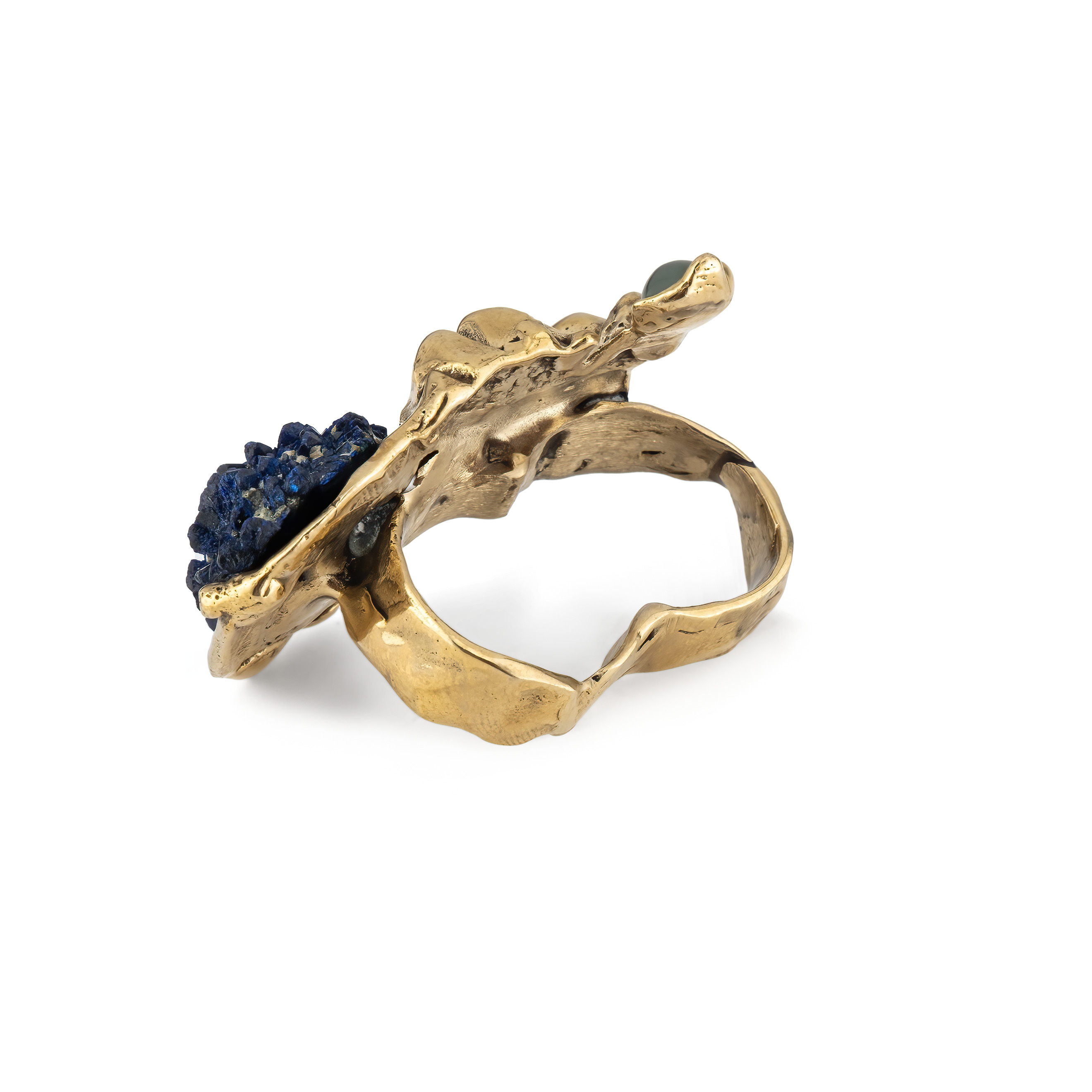Brass ring with inserts: azurite and quartz