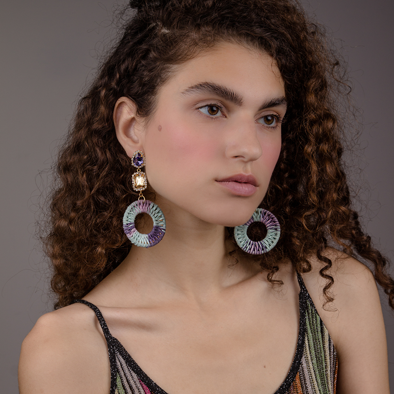 circle earrings with crystals