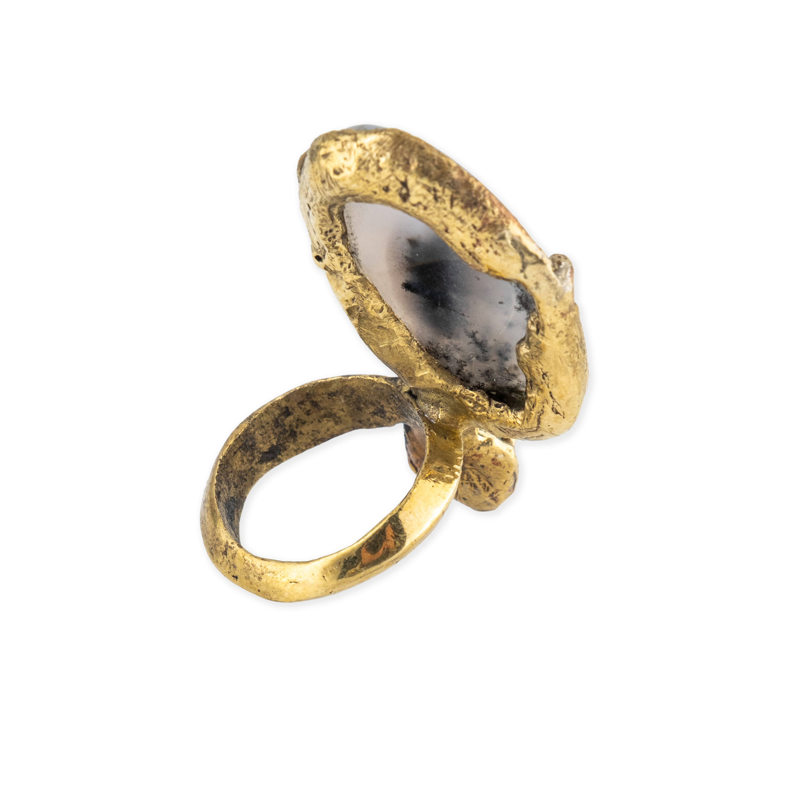 Brass ring with inserts: agate and quartz