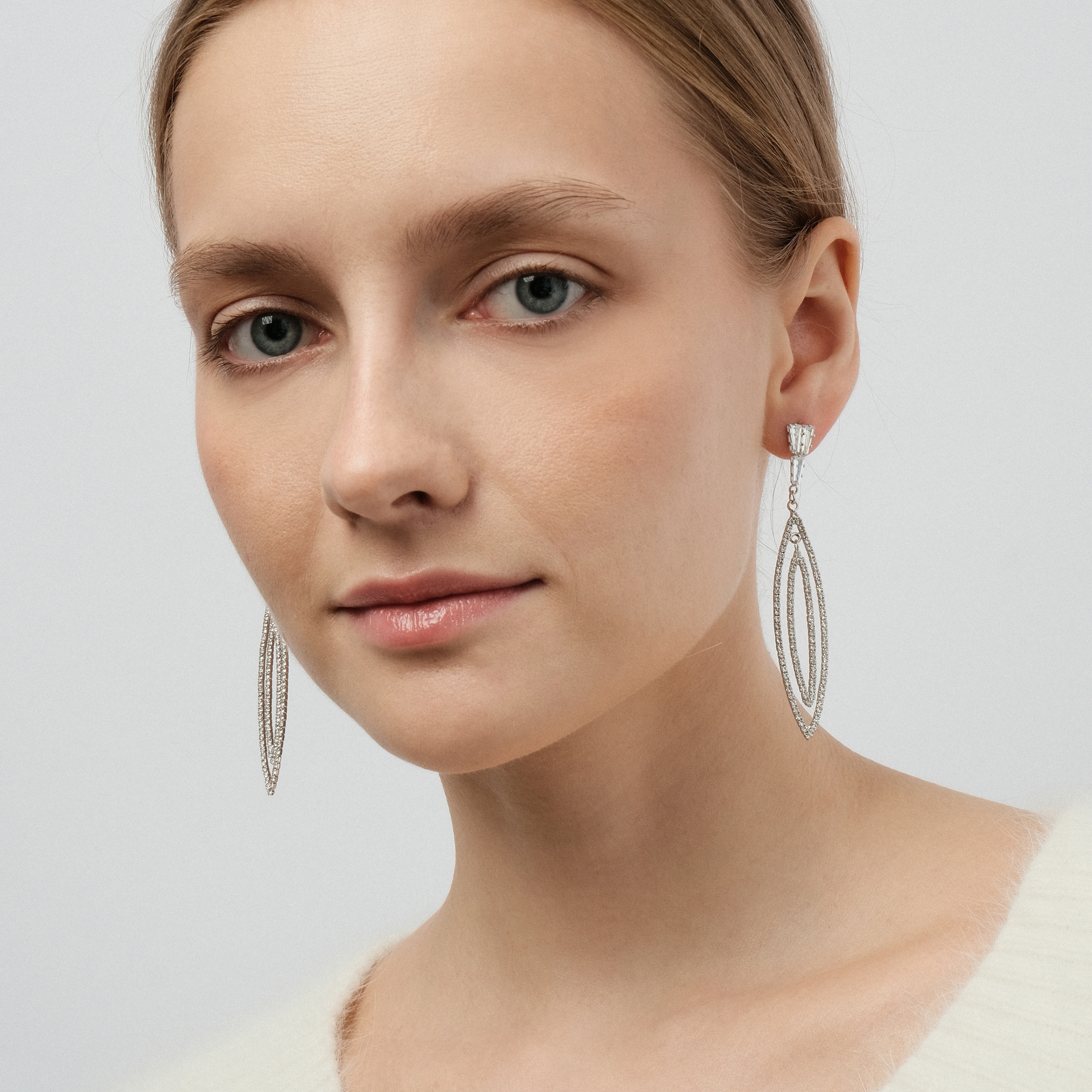 drop earrings with crystals