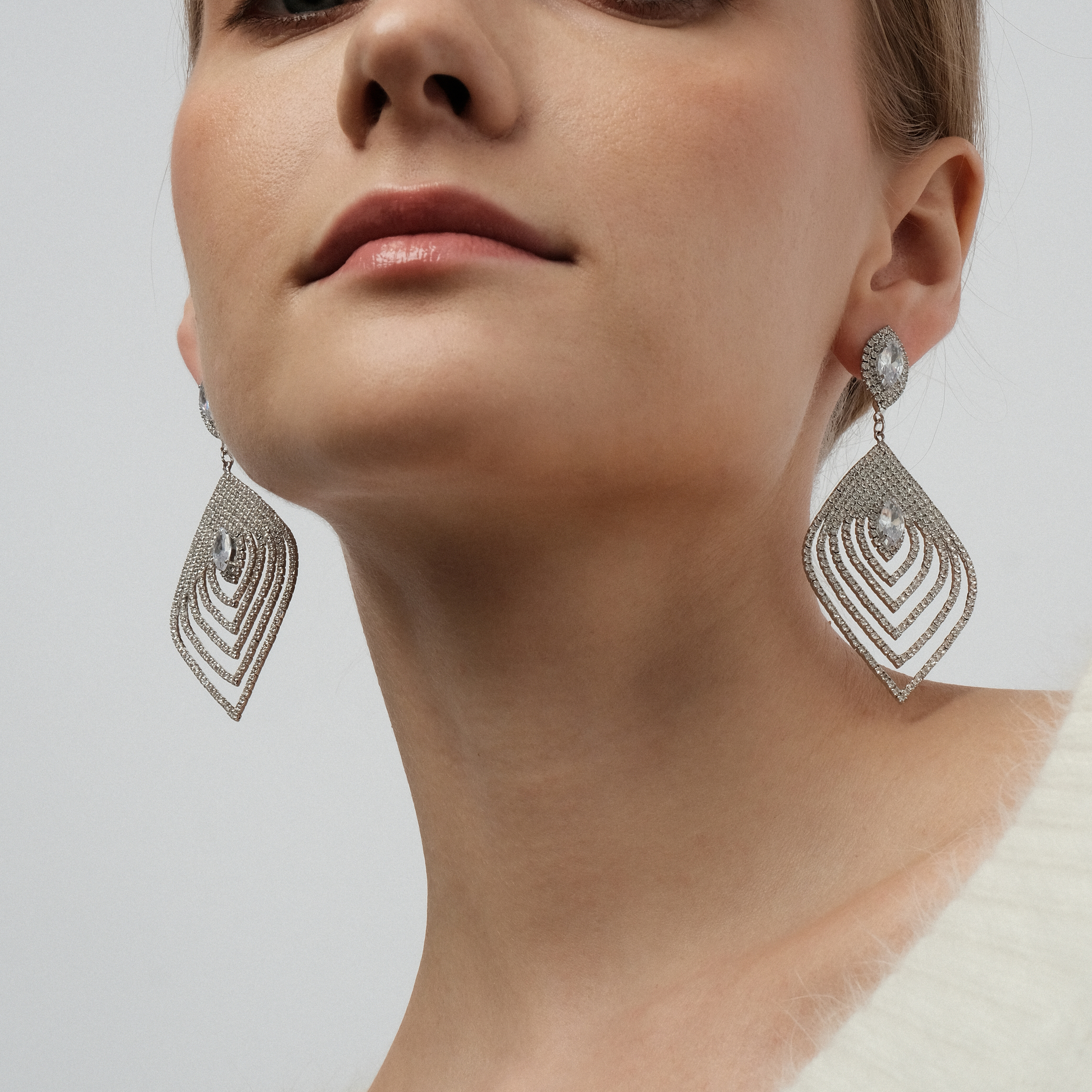feather earrings with crystals