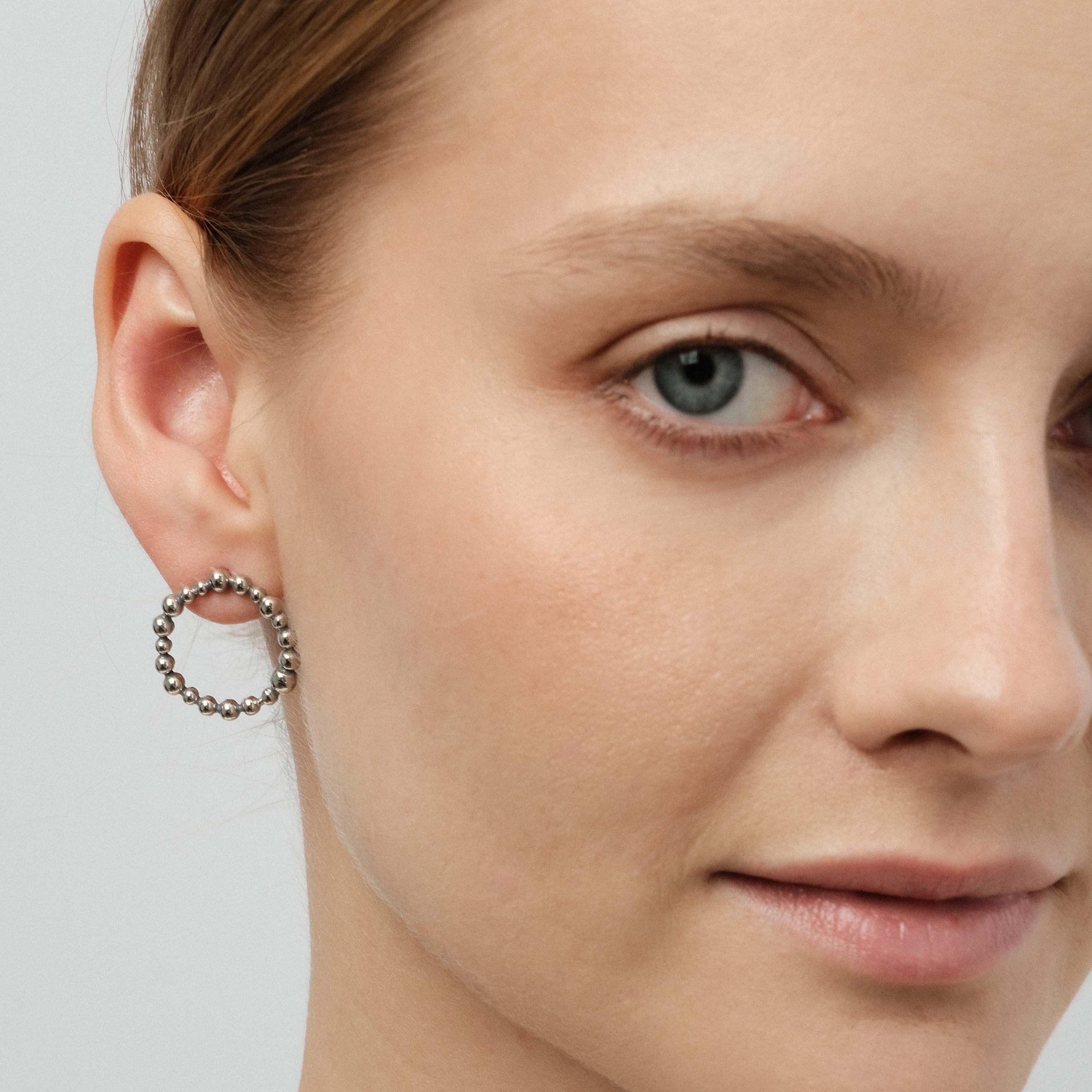 Dark Pearl earrings-circles