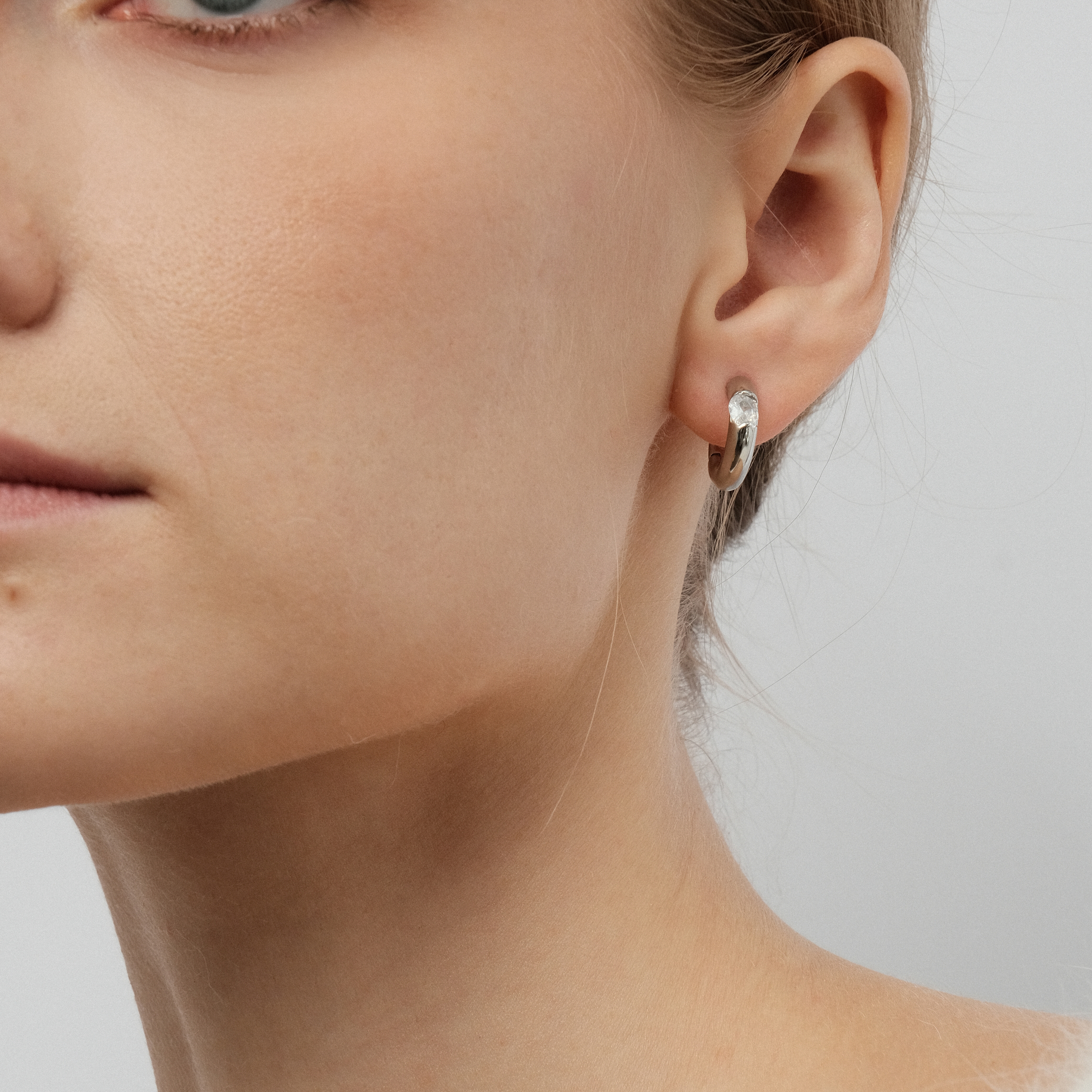 Classic  Blown Ring Earrings with Oval Crystals