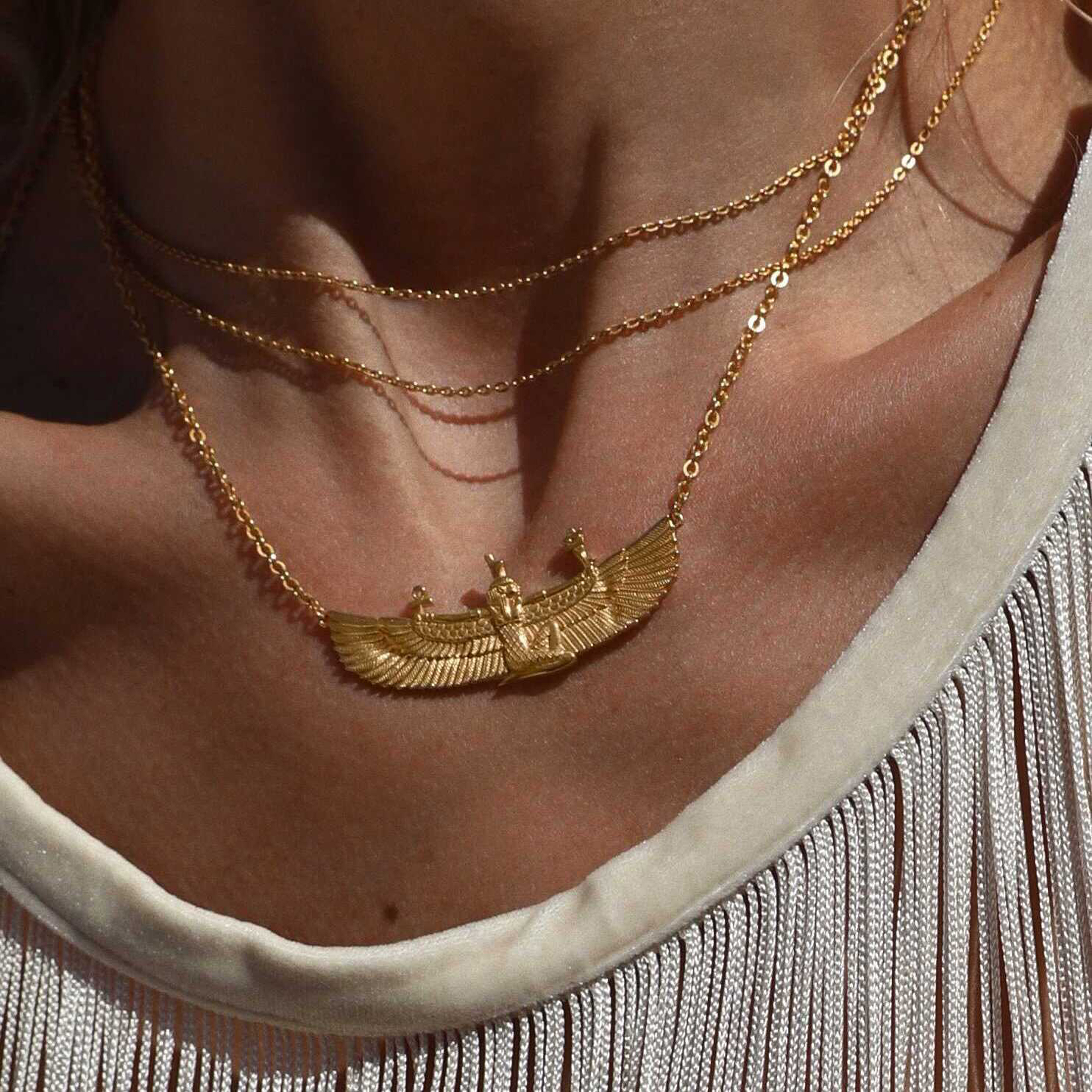 The ISIS pendant is gilded