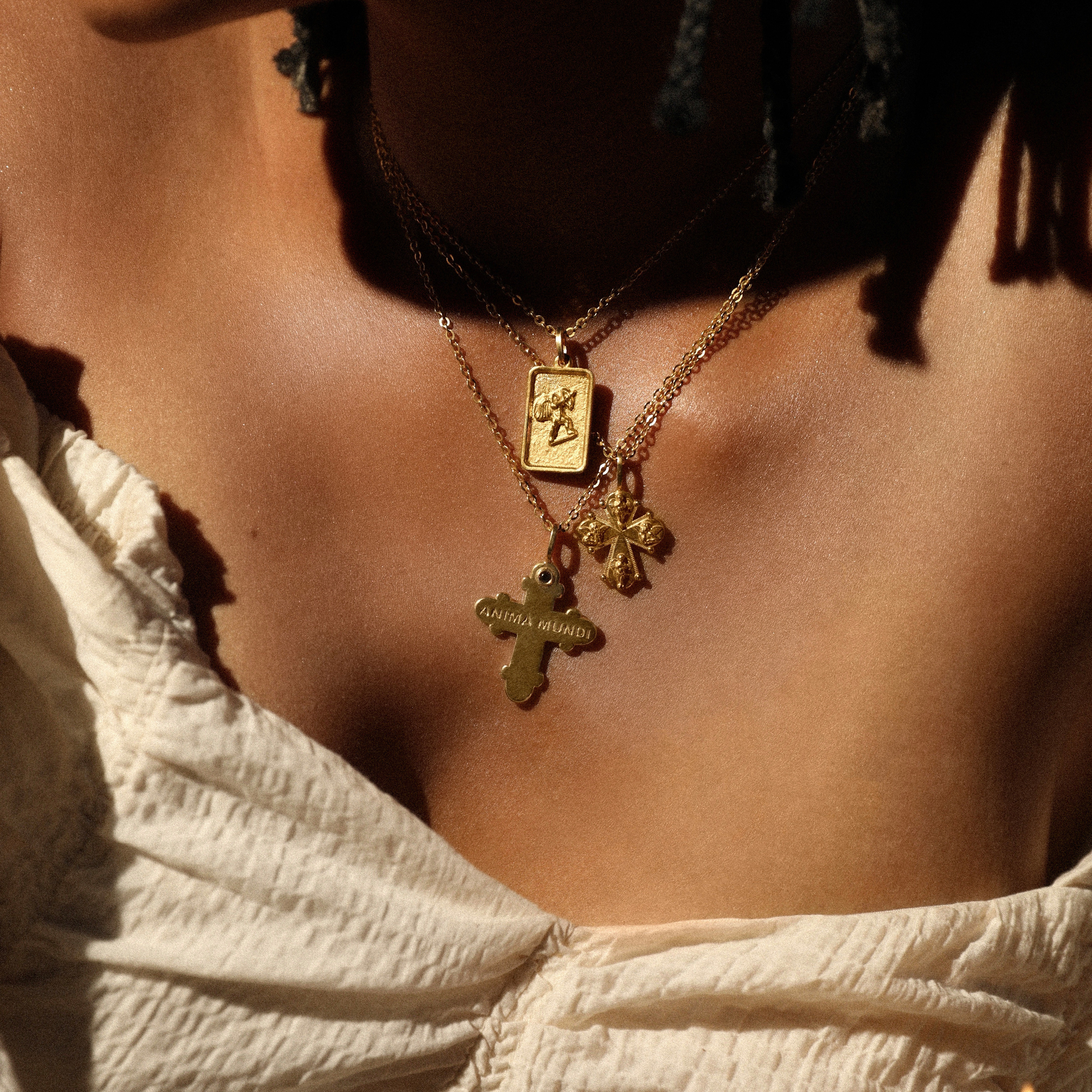 ANIMA MUNDI pendant gilt with smoky Quartz