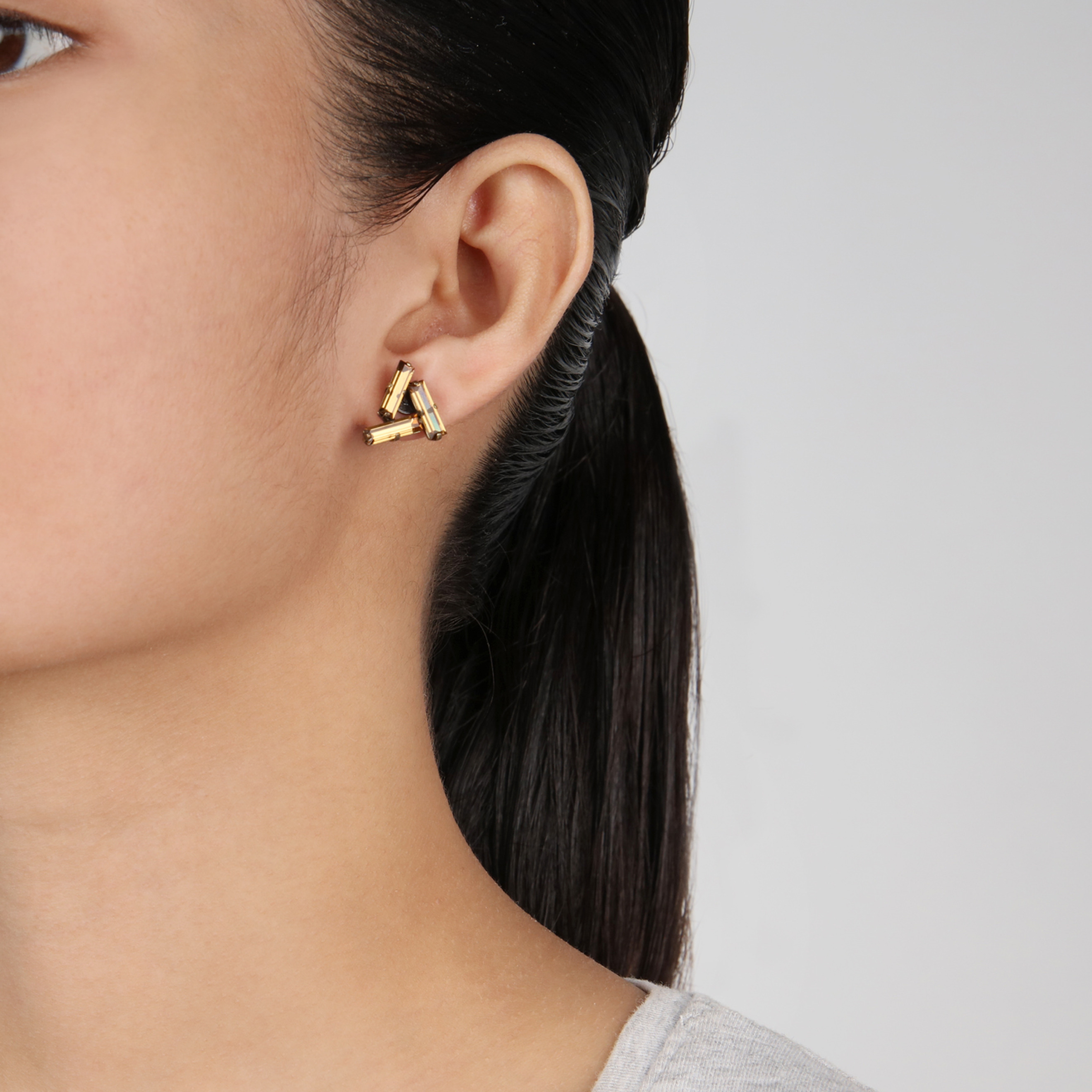 Jumping Baguette Earrings