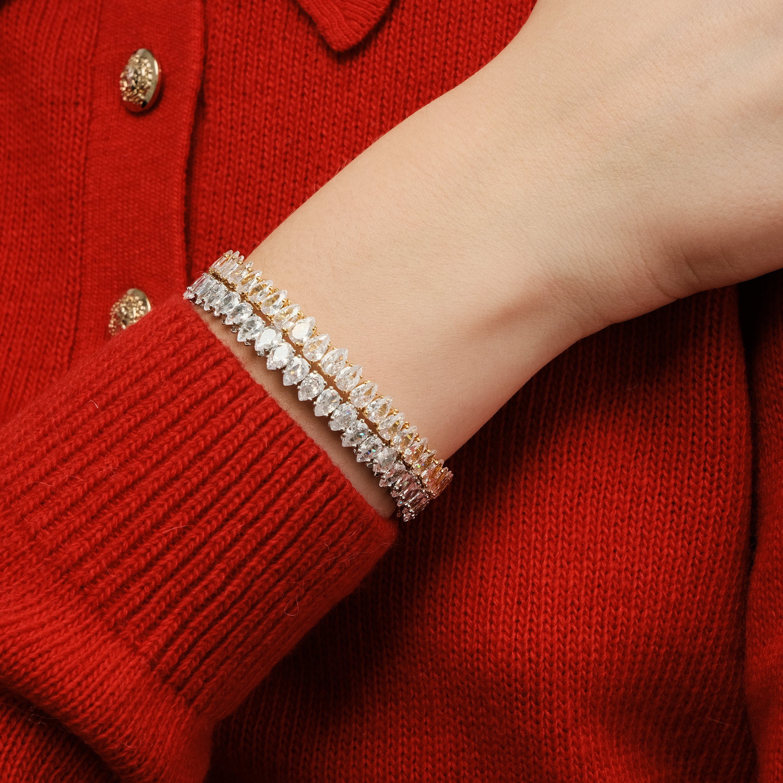 Silver bracelet with crystals
