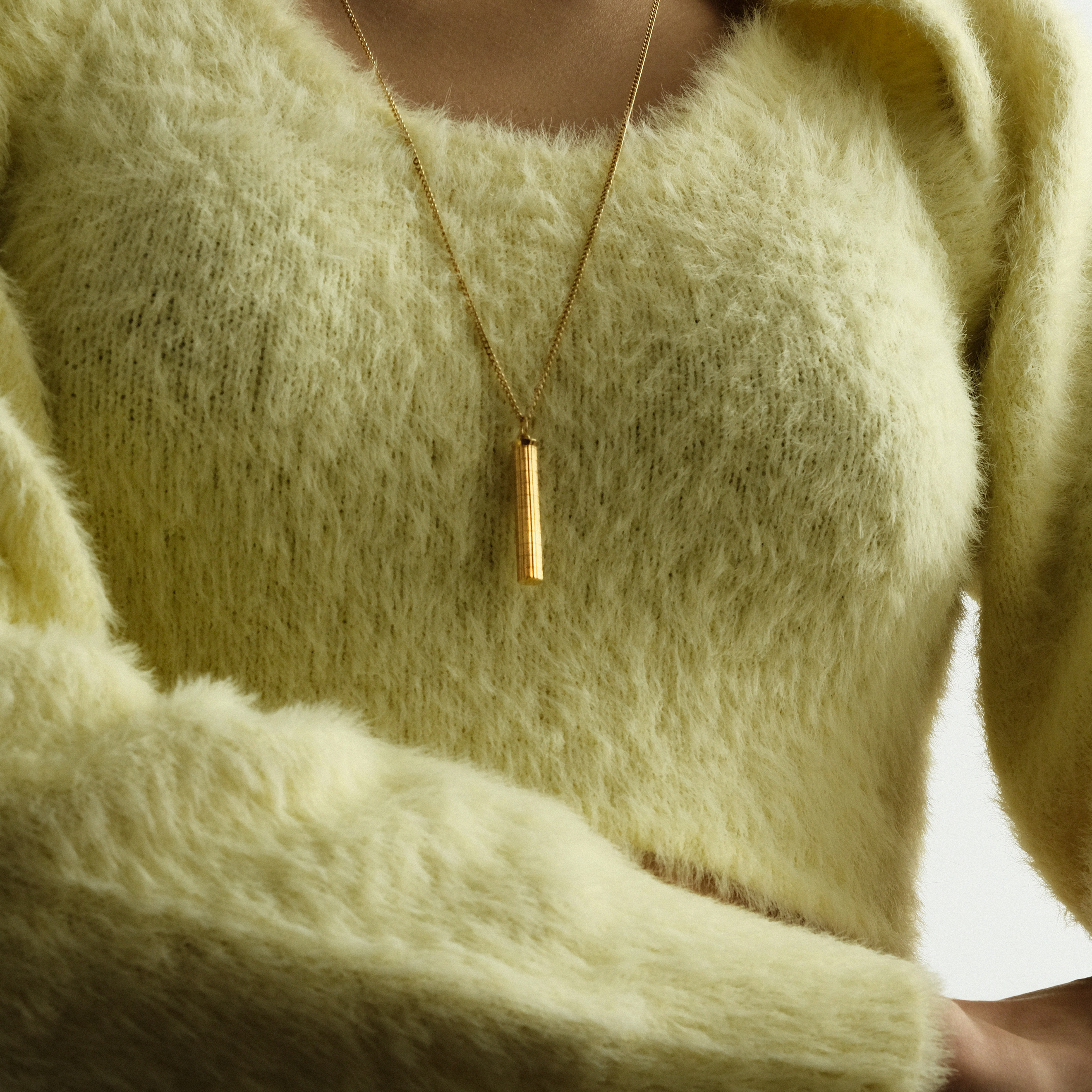 DORICOS gold-plated pendant