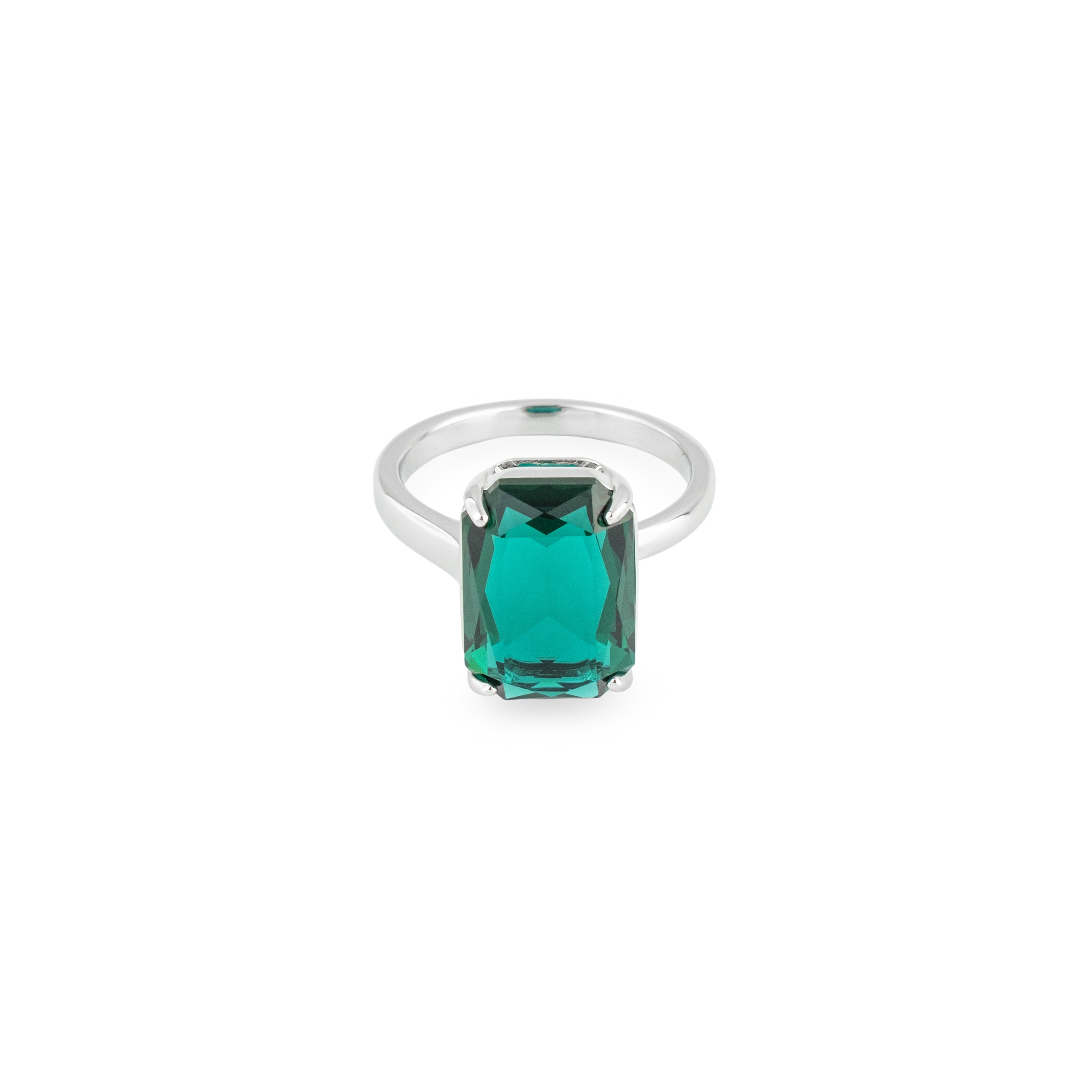 Silver ring with green crystal