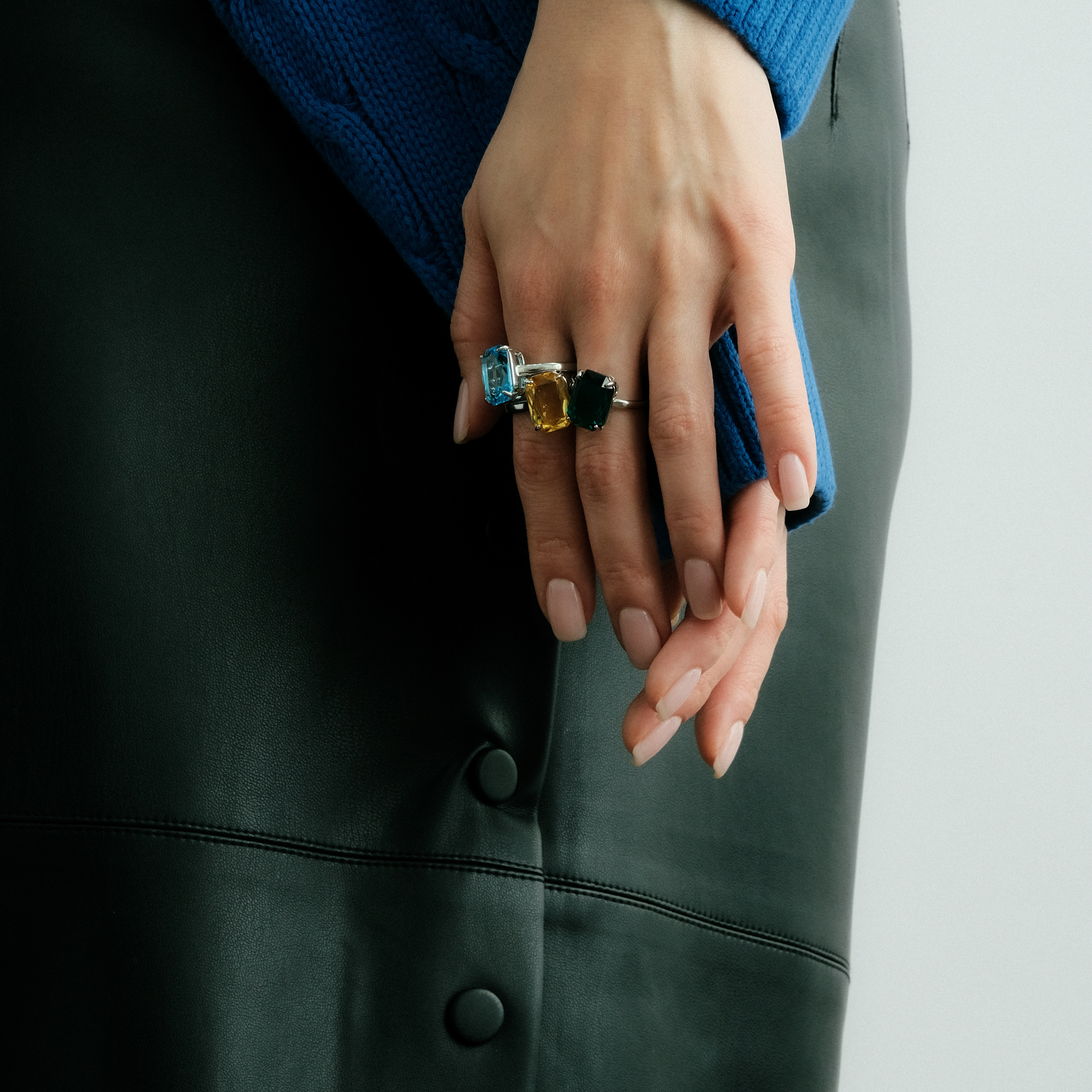 Silver ring with green crystal